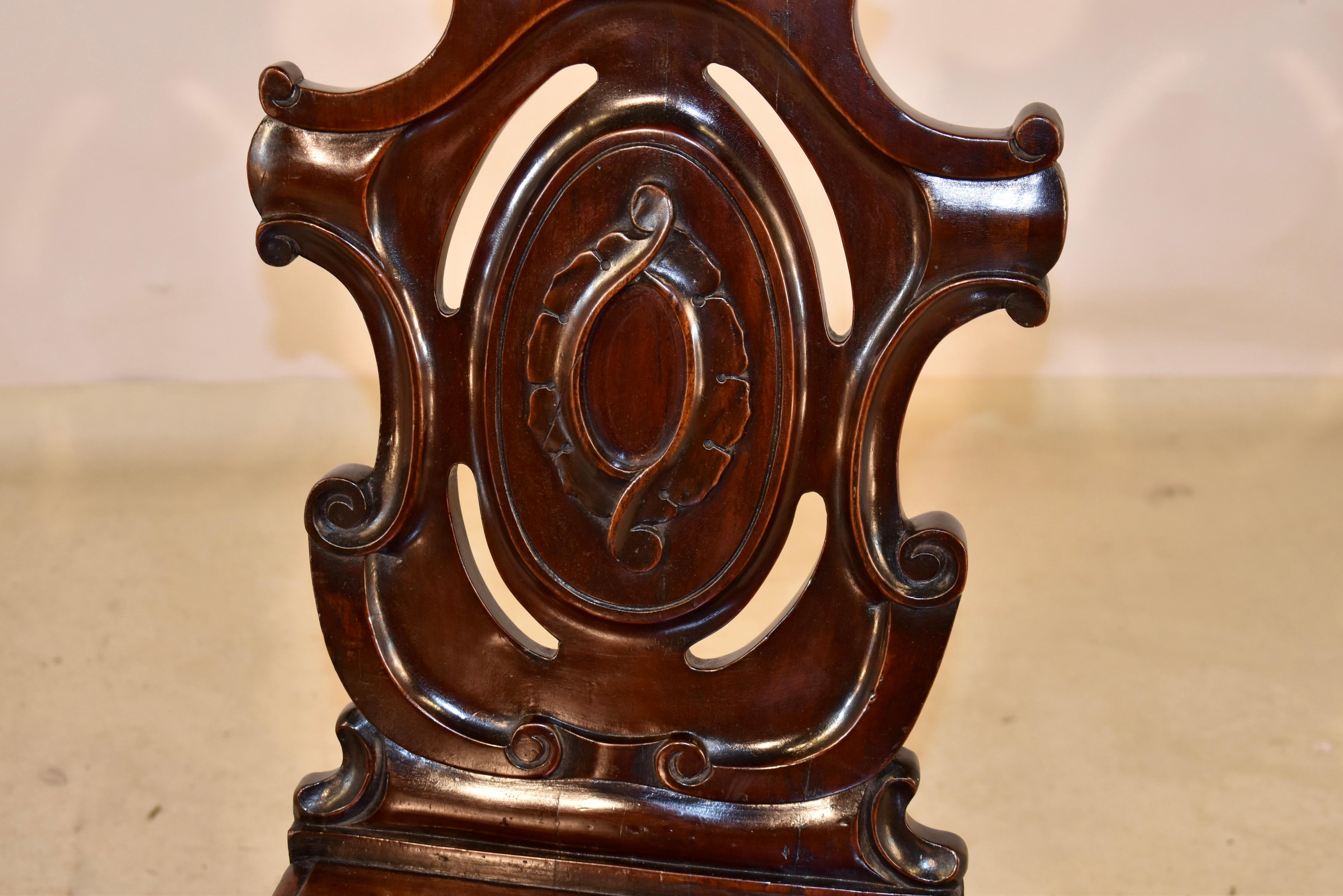 Pair of 19th Century English Mahogany Hall Chairs For Sale 6