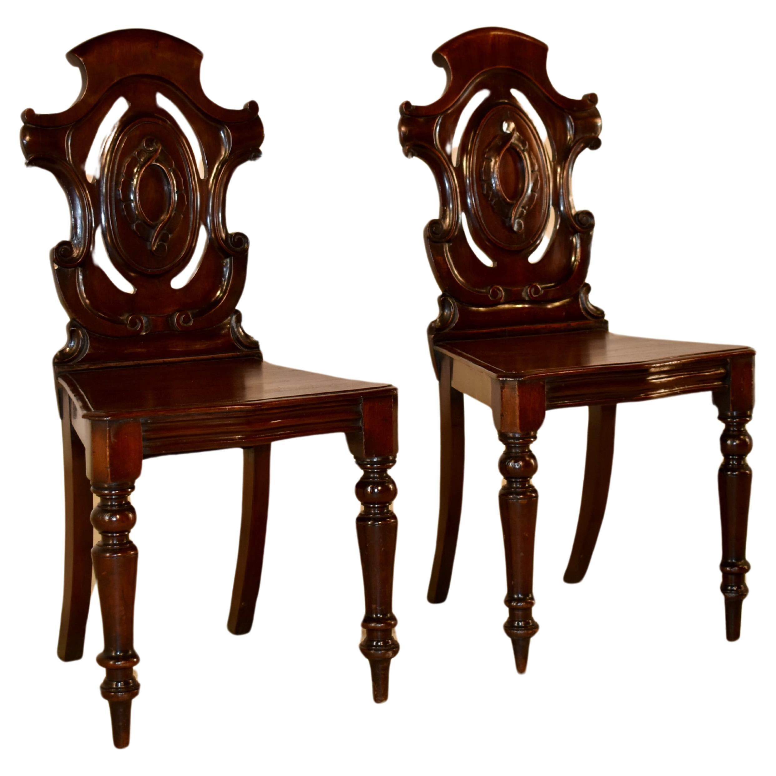 Pair of 19th Century English Mahogany Hall Chairs For Sale