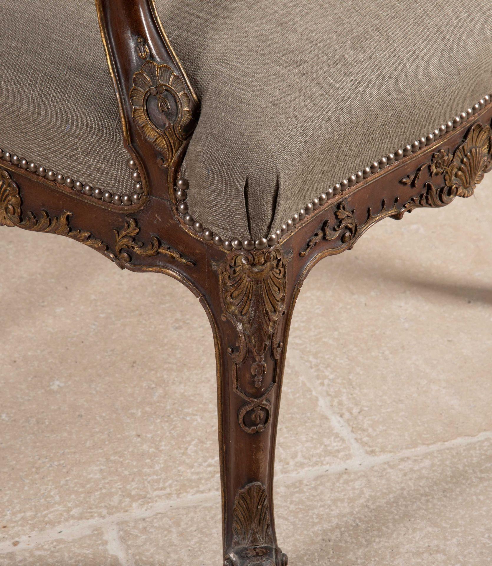 Ein Paar offene Sessel aus englischem Mahagoni des 19. (19. Jahrhundert) im Angebot