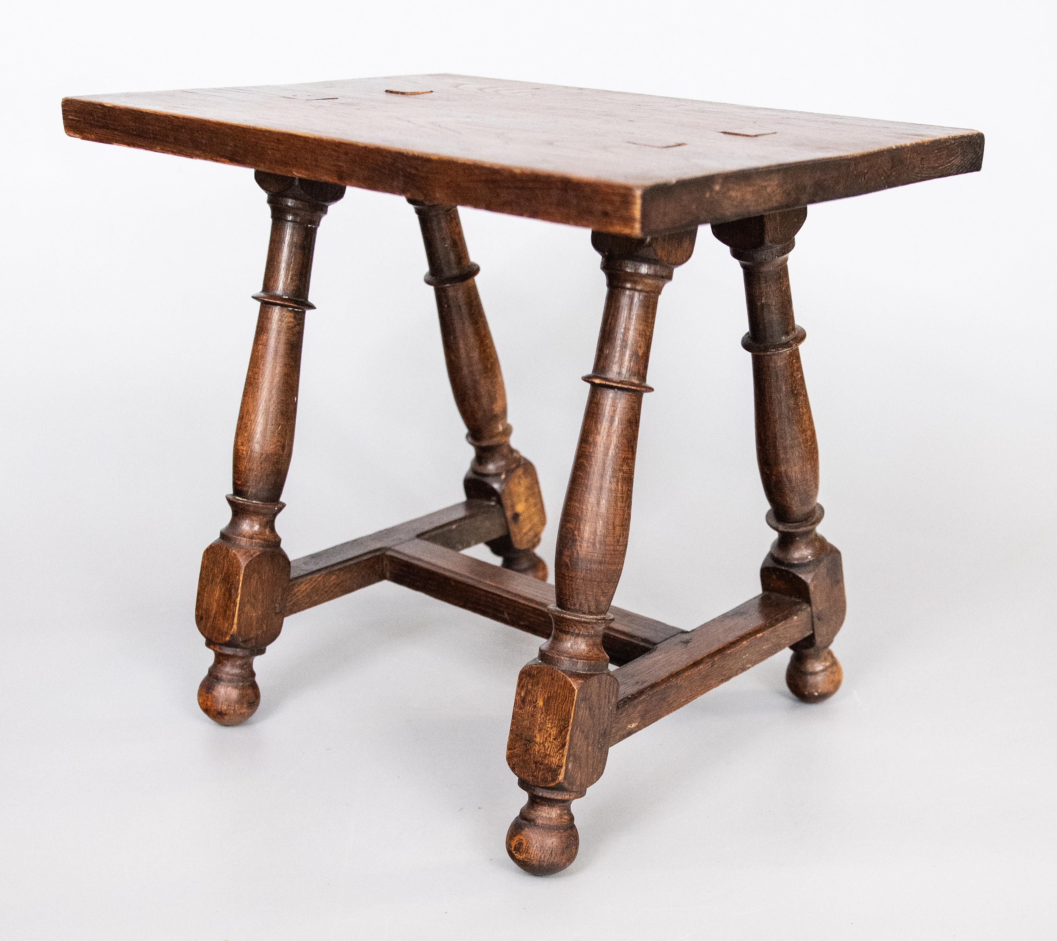 Pair of 19th Century English Oak Joint Stools Side Tables For Sale 1