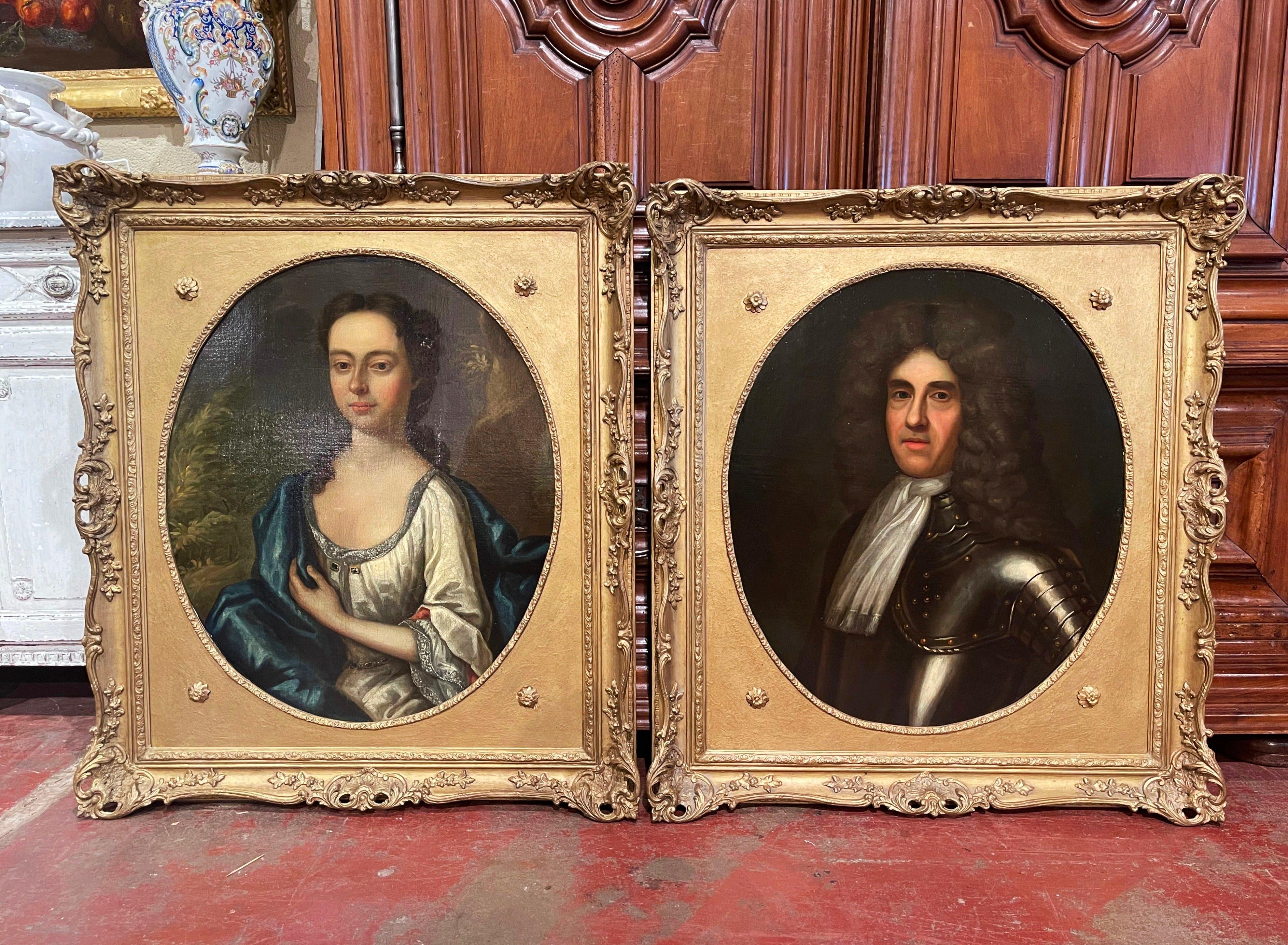 Pair of 19th Century English Oil on Canvas Portraits Paintings in Carved Frames In Excellent Condition For Sale In Dallas, TX