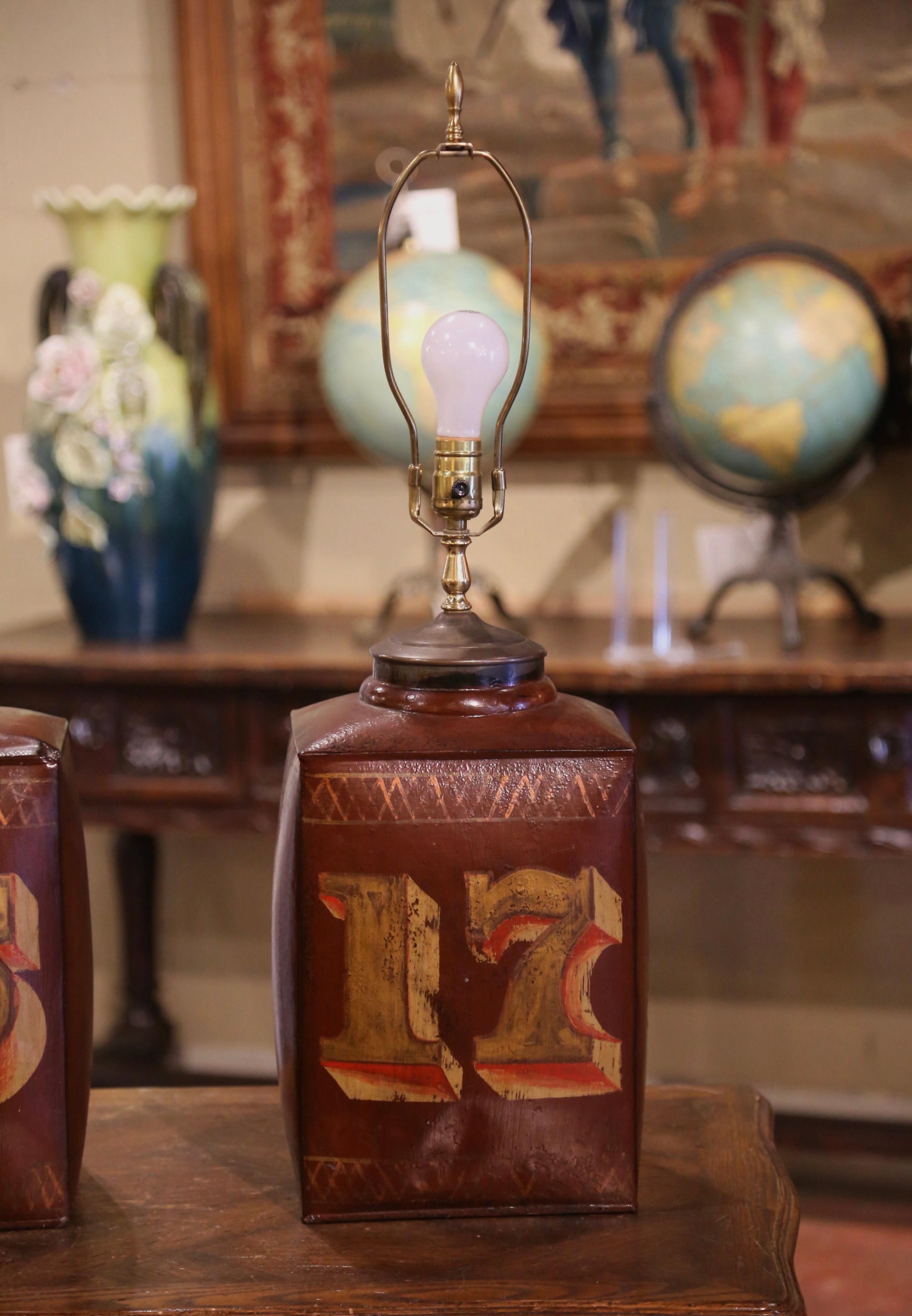 Pair of 19th Century English Painted Tole Tea Canister Table Lamps with Shades In Excellent Condition In Dallas, TX