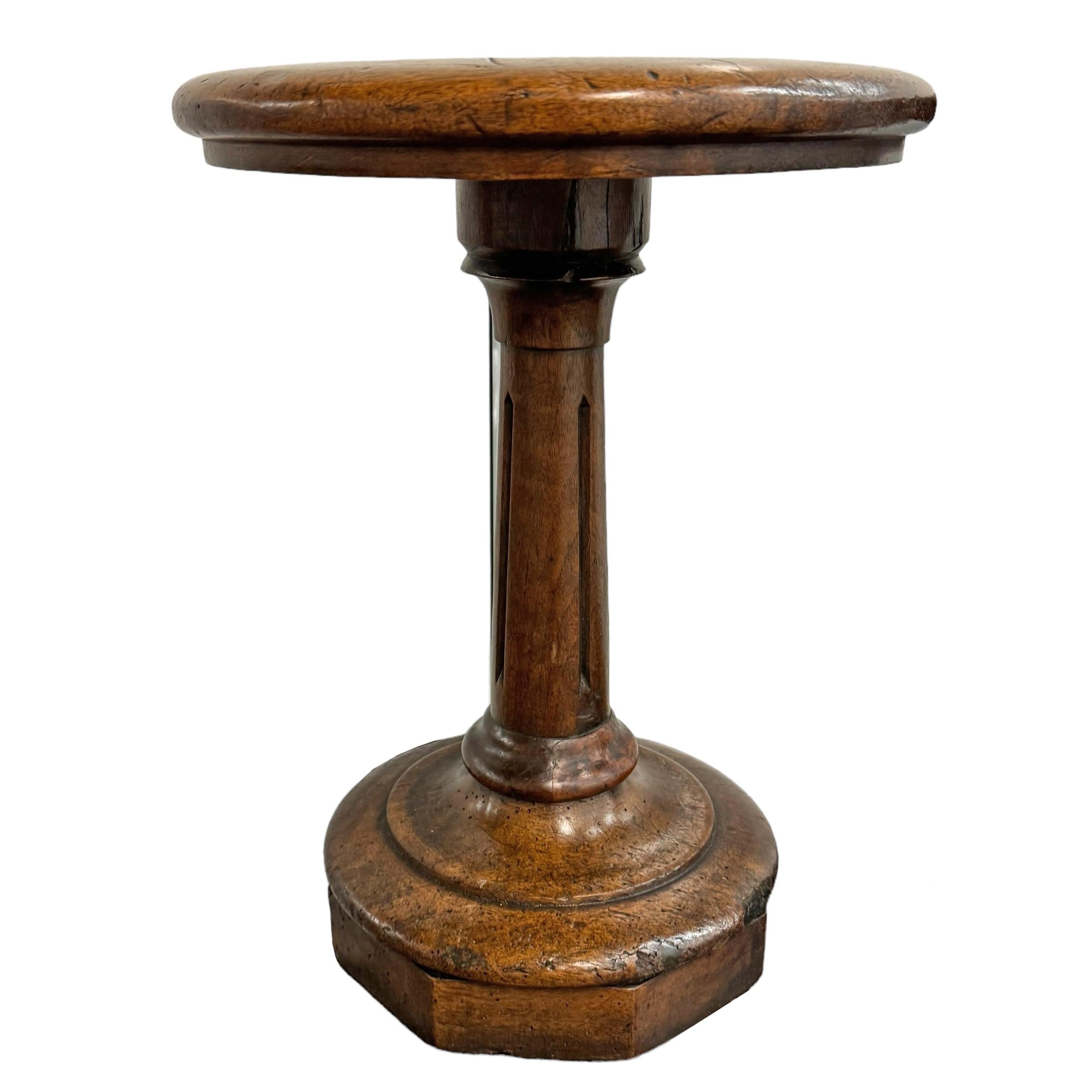 Mahogany Pair of 19th Century English Pub Stools For Sale