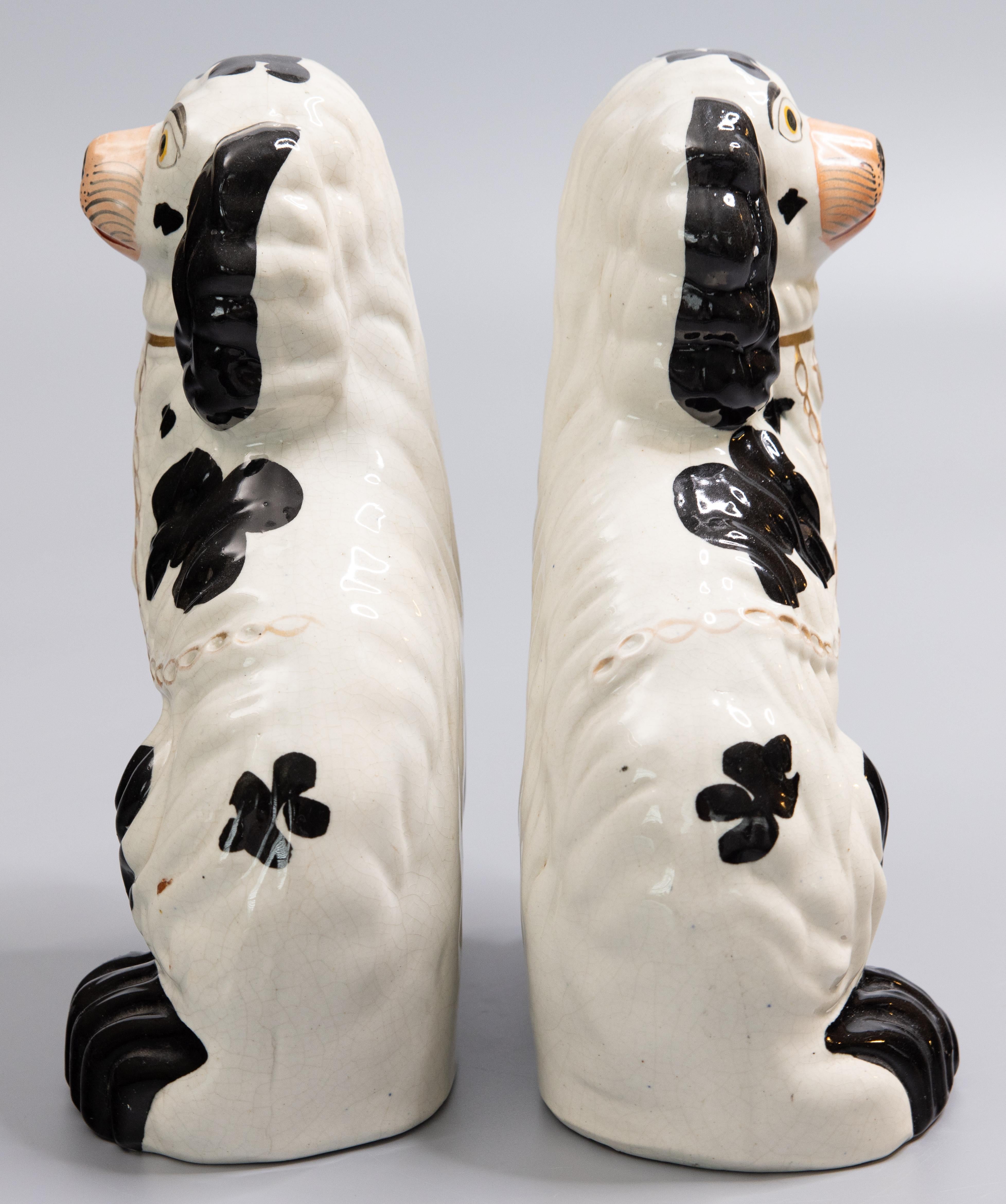 Victorian Pair of 19th Century English Staffordshire Spaniel Dogs Figurines