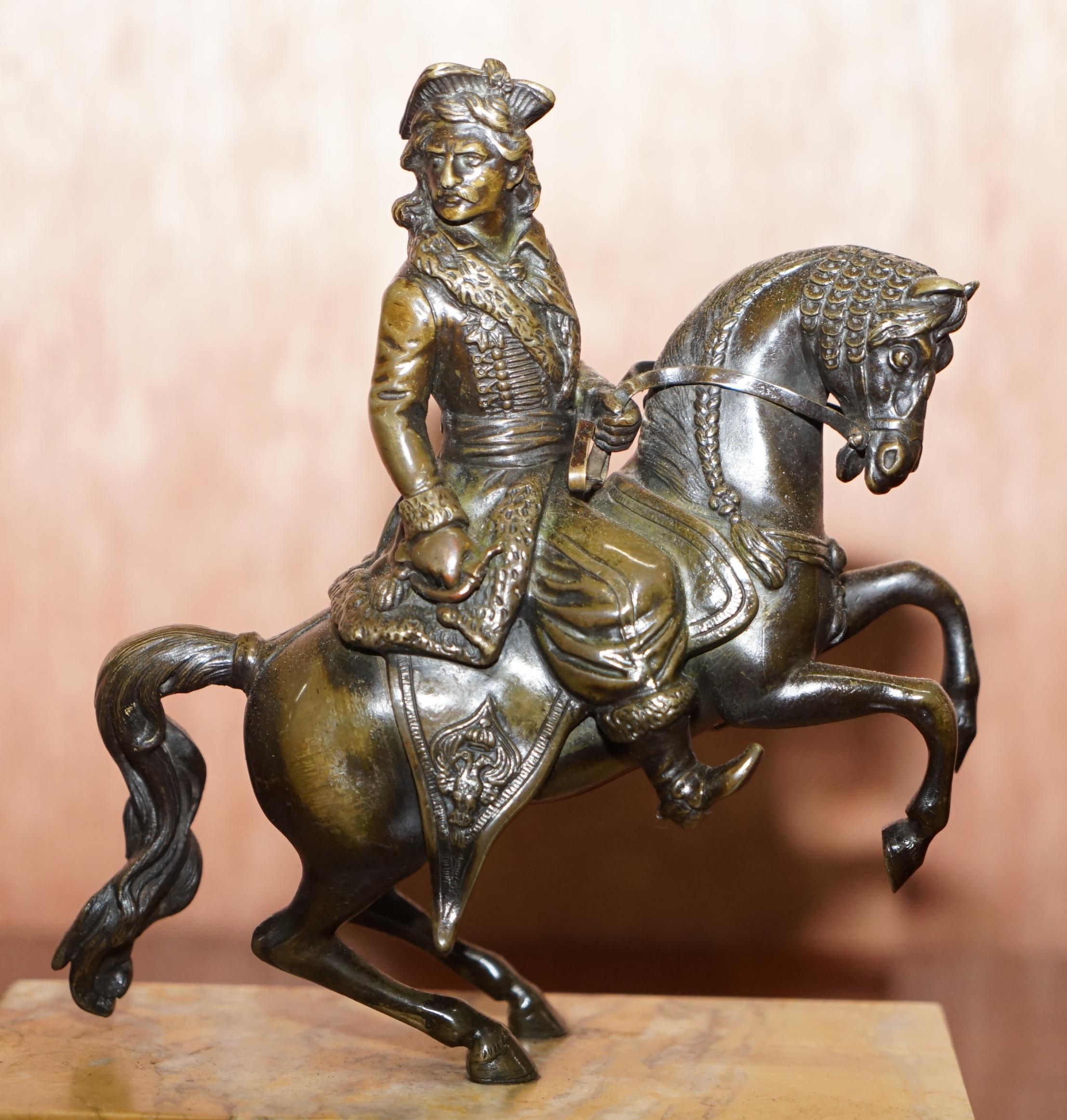 Paar Reiterbronzen des 19. Jahrhunderts Russische Cossack- und römische massivere Pferde im Angebot 6