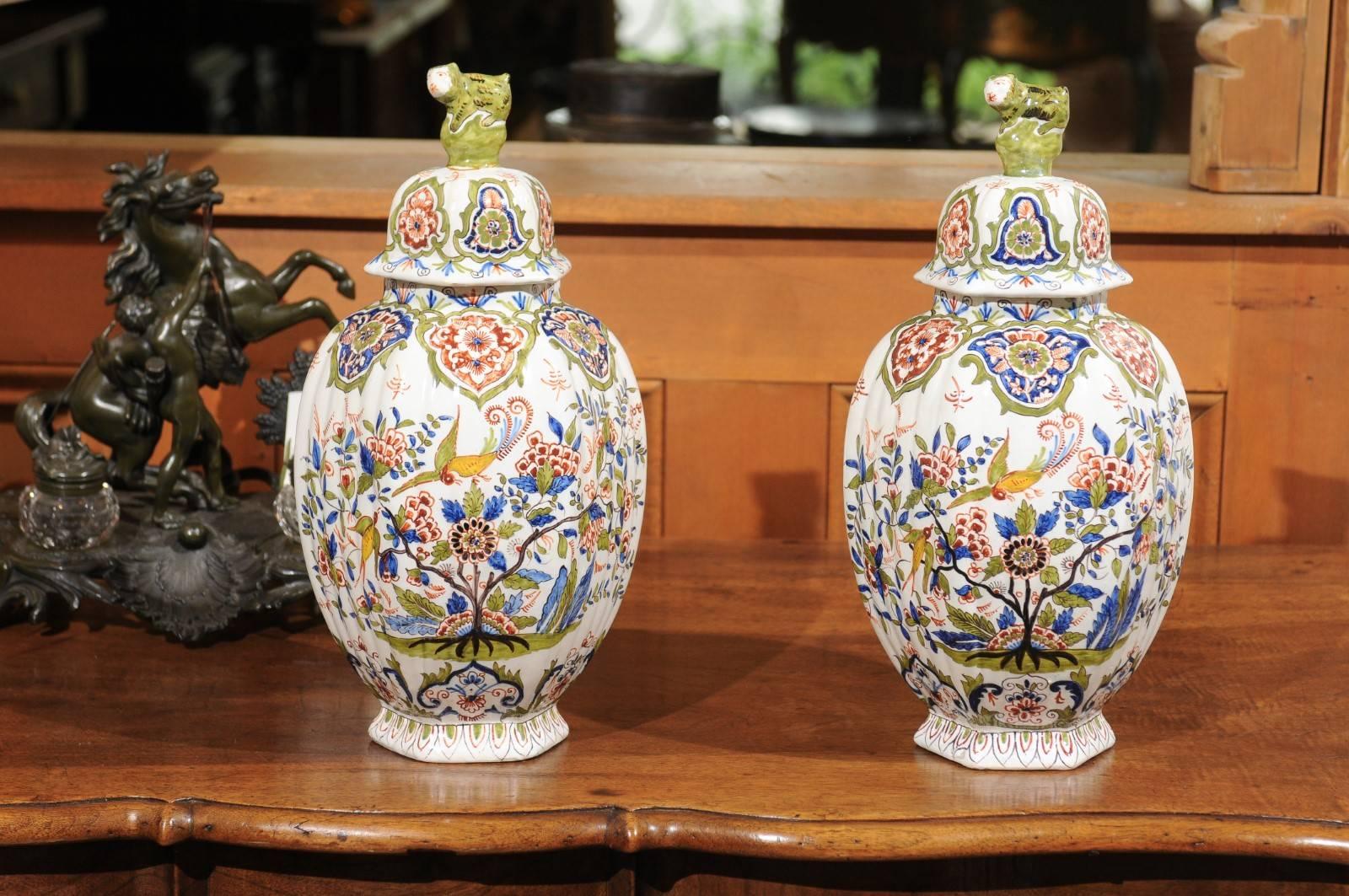 Pair of 19th Century Faience Jars with Lids from Devres, France In Good Condition For Sale In Atlanta, GA