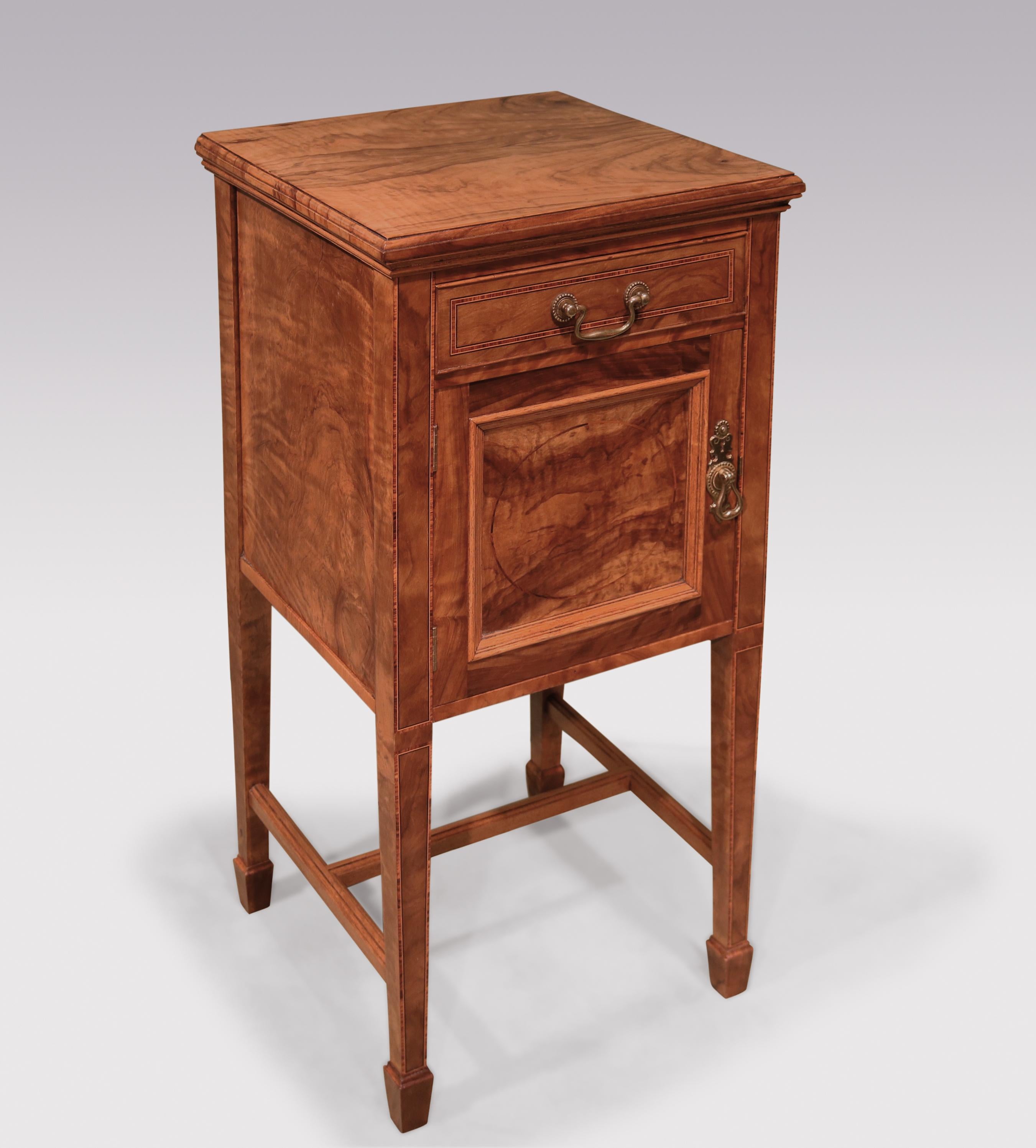 Pair of 19th Century figured Olivewood Bedside Cabinets In Good Condition In London, GB