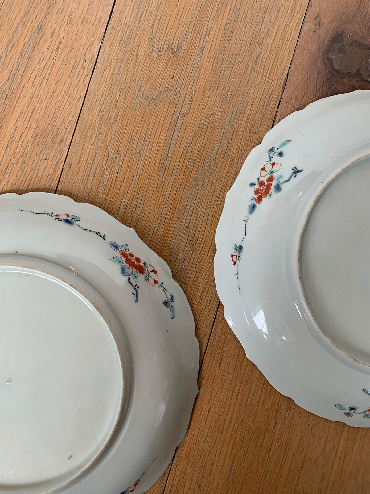 Pair of 19th Century Floral Round Porcelain Plates with Scalloped Edge, Unmarked For Sale 13