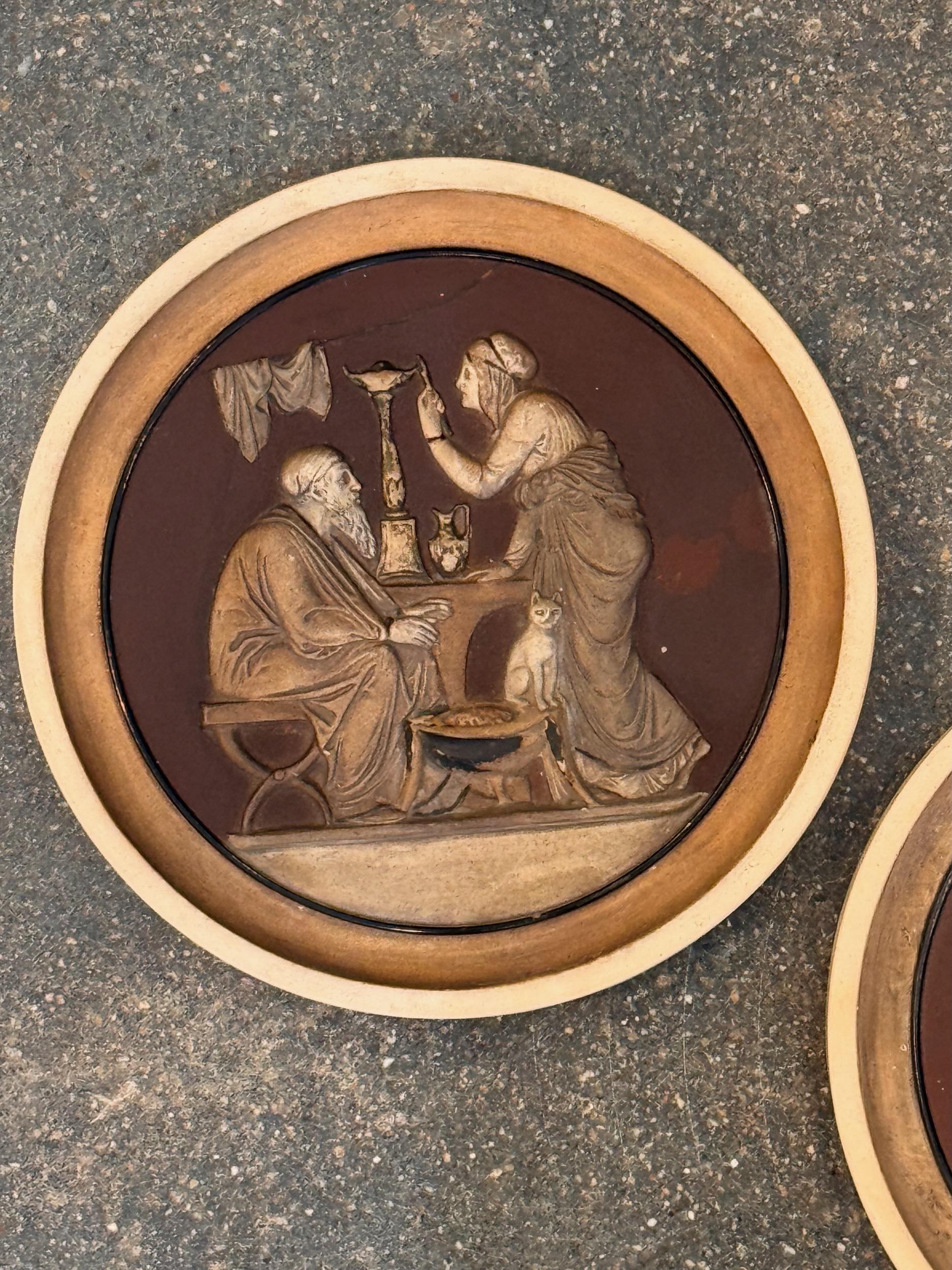 Pareja de placas Four Seasons del siglo XIX en venta 1
