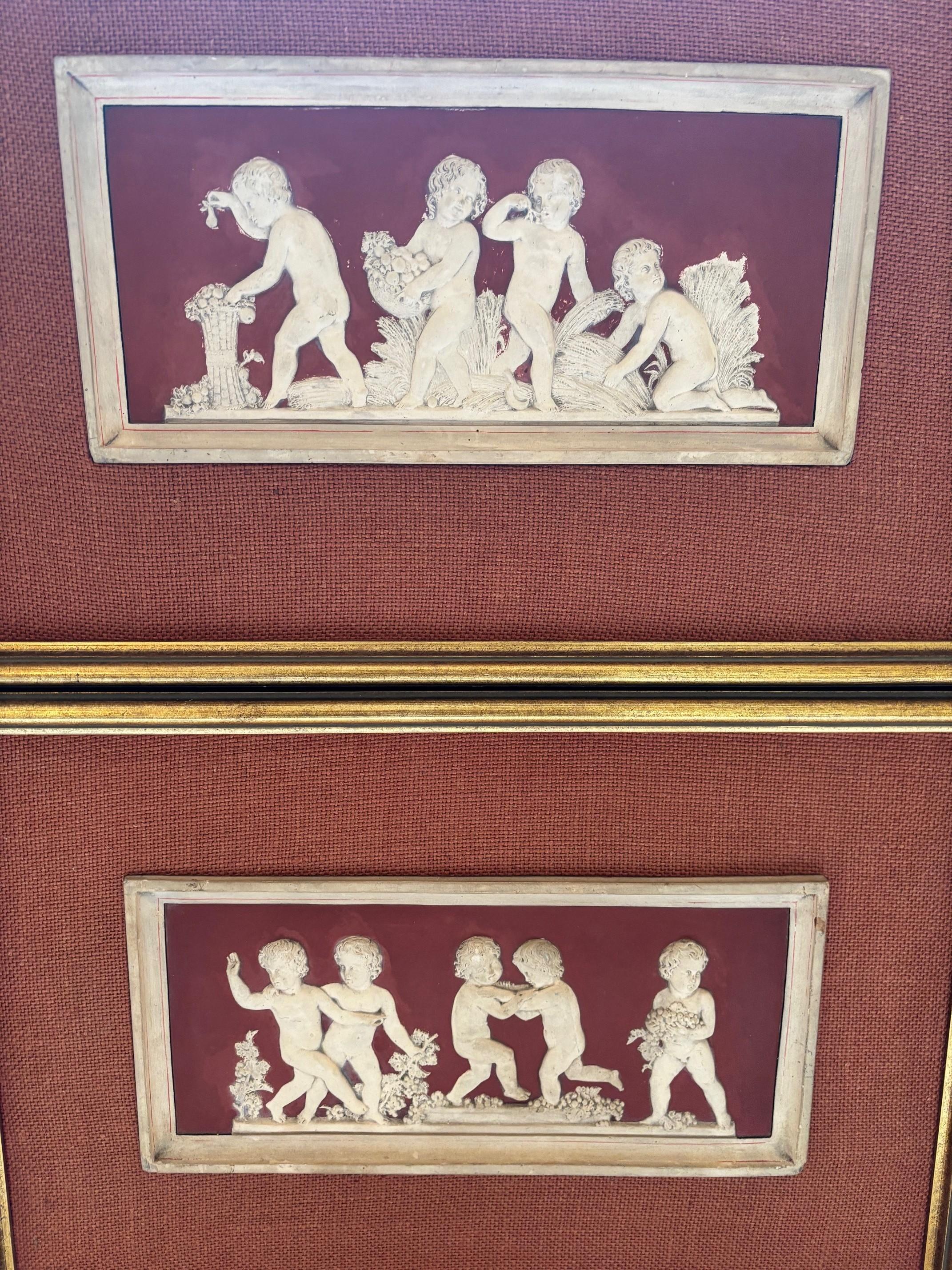Pair of 19th Century Framed Neoclassical Plaque by Danish Artist Peter Ipsen (Stoff) im Angebot