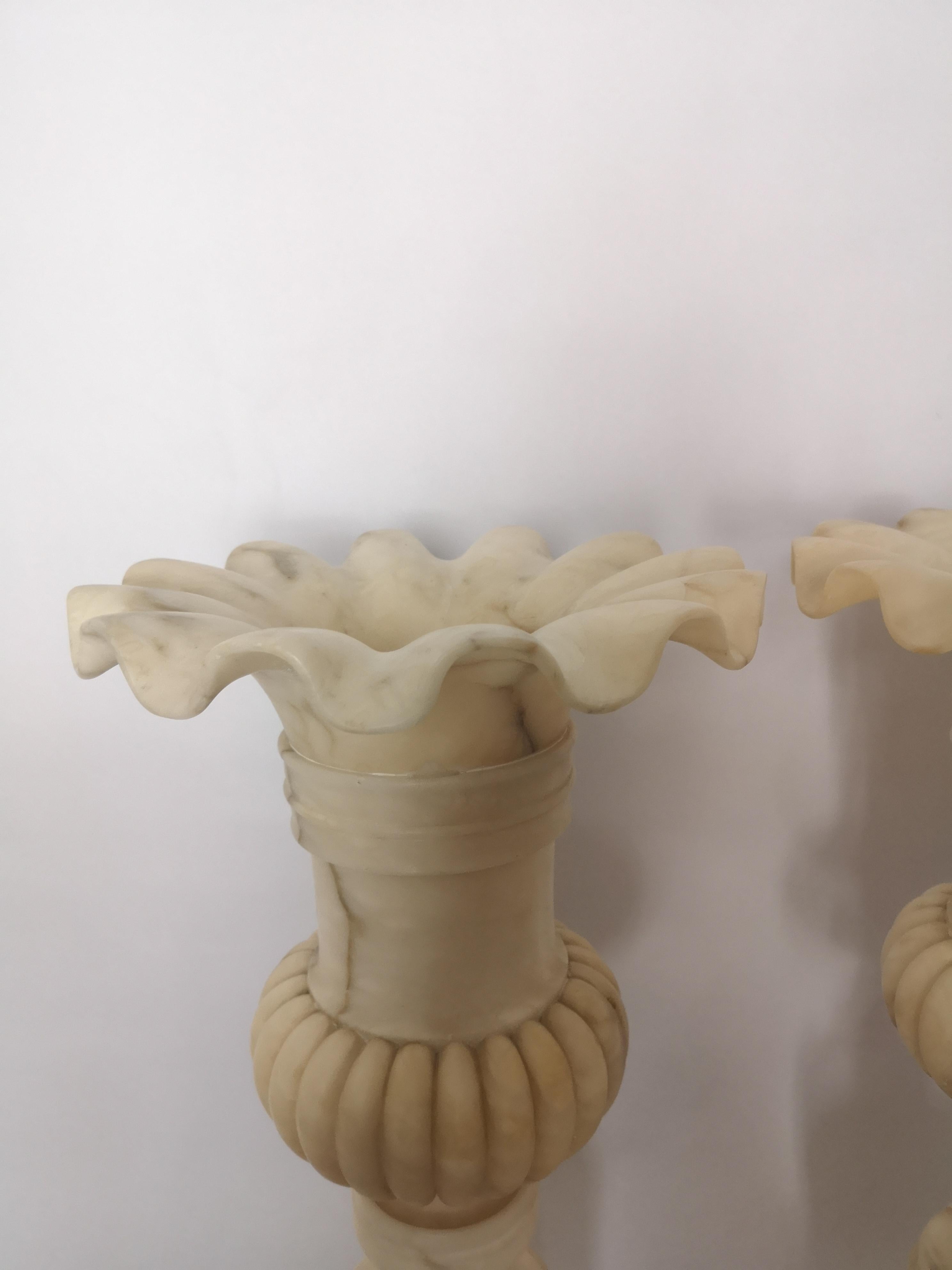 Pair of 19th Century French Alabaster Vases For Sale 4
