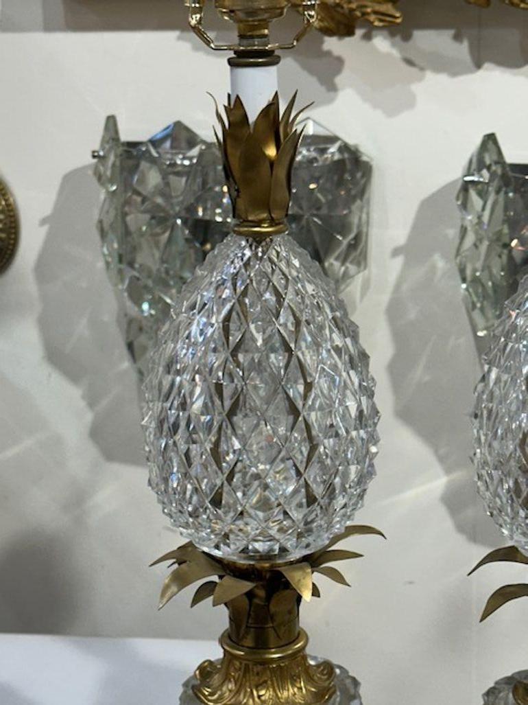 Pair of 19th Century French Baccarat Crystal and Gilt Bronze Pineapple Lamps For Sale 3