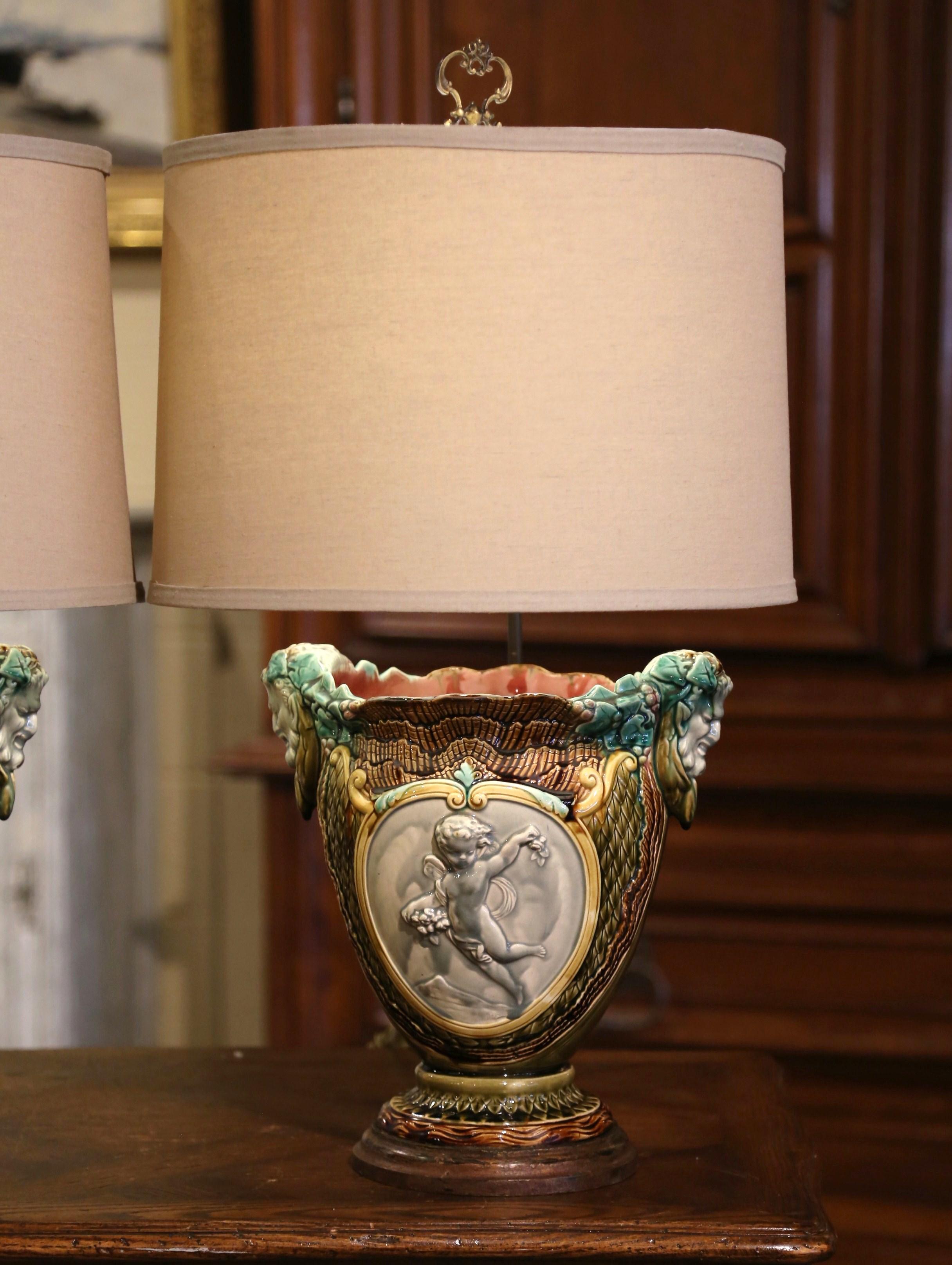 Pair of 19th Century French Barbotine Faience Cache Pots Converted into Lamps In Excellent Condition In Dallas, TX