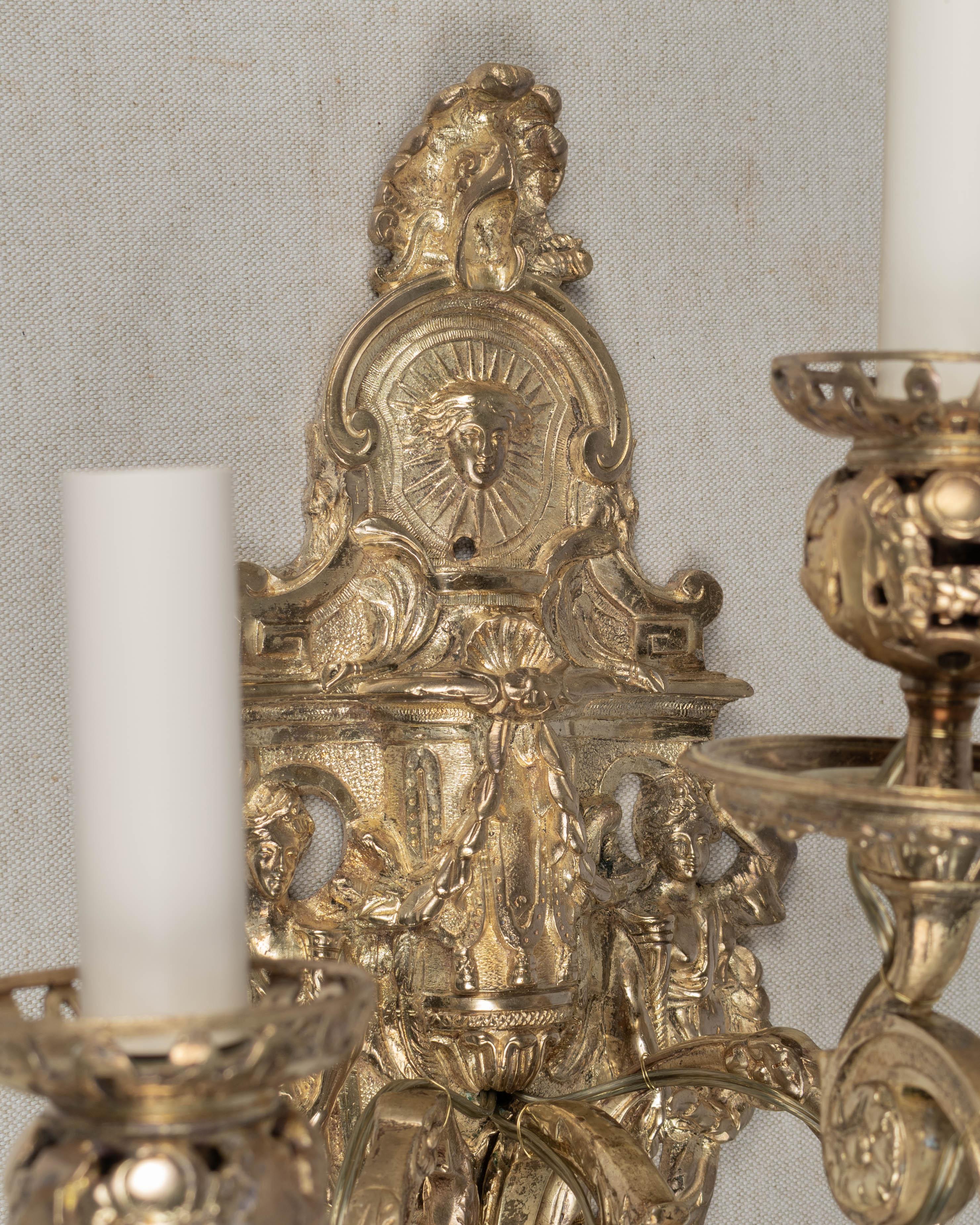 Coppia di appliques barocche francesi in bronzo fuso del XIX secolo in vendita 3