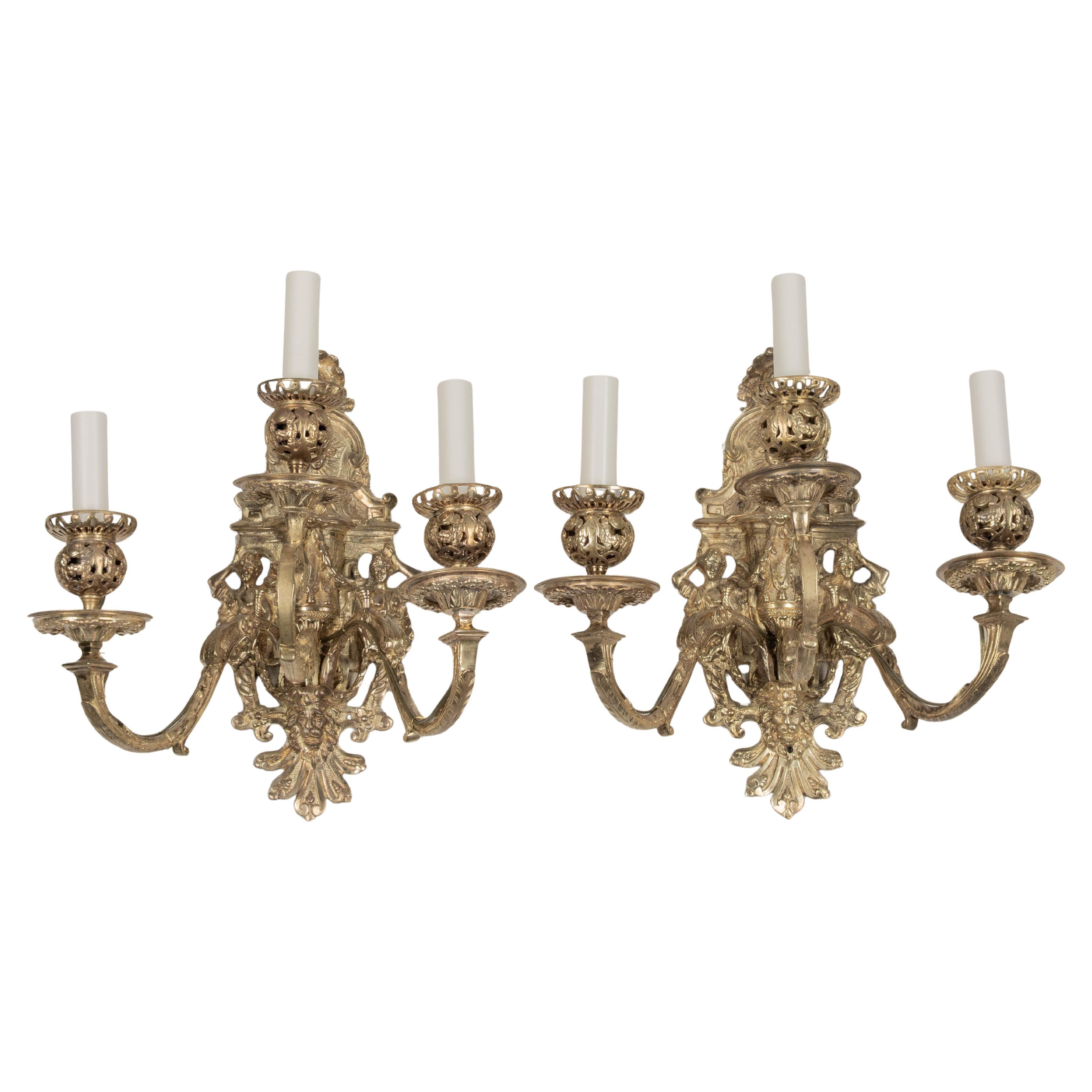 Coppia di appliques barocche francesi in bronzo fuso del XIX secolo