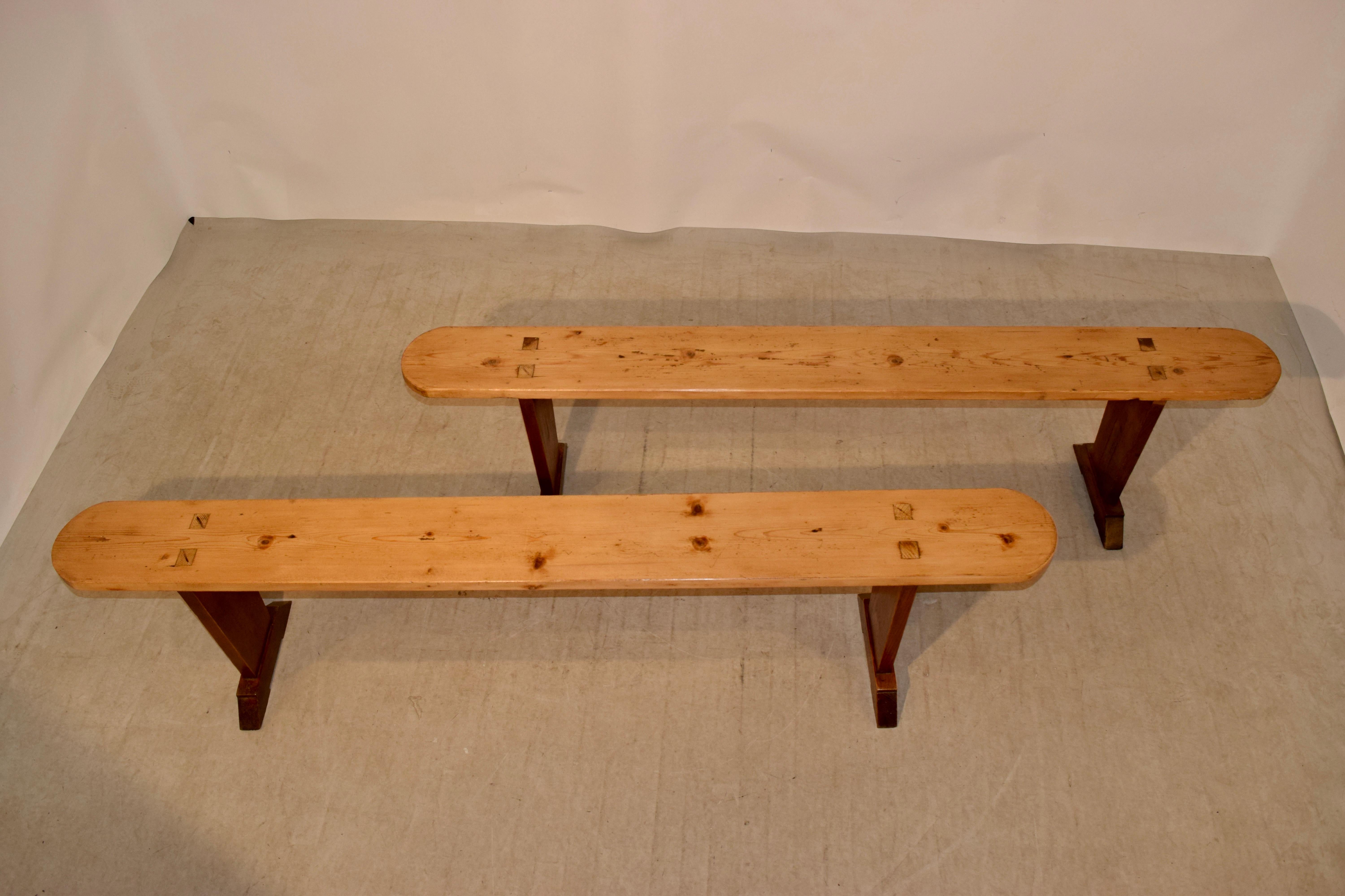 Pine Pair of 19th Century French Benches For Sale