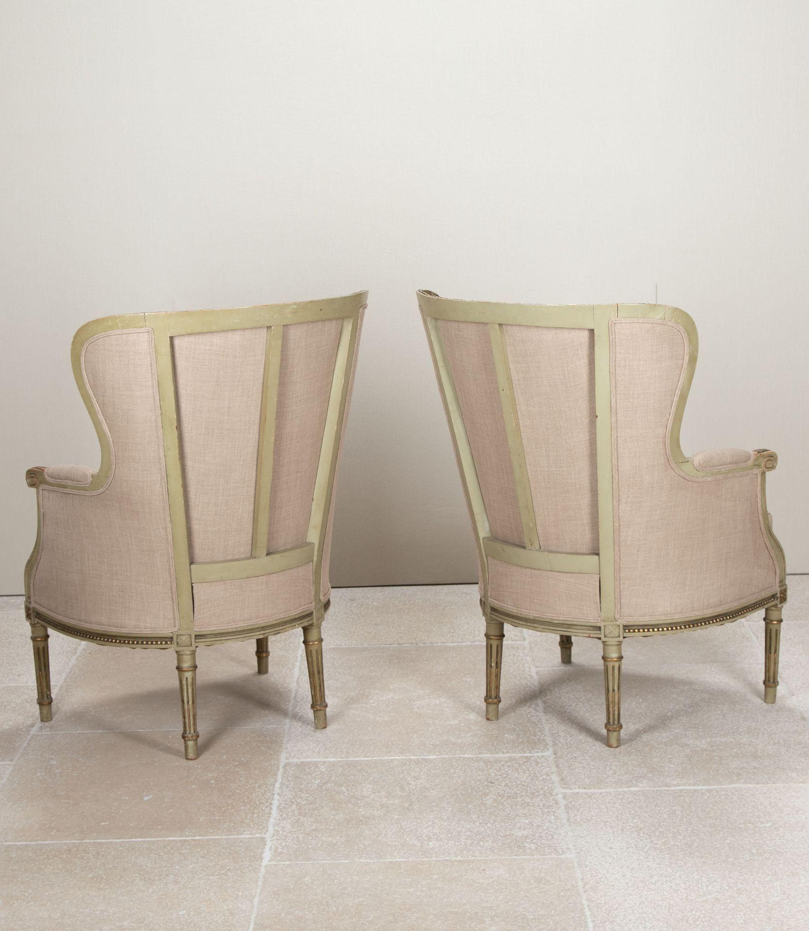 Pareja de sillas de bergere francesas del siglo XIX Francés en venta