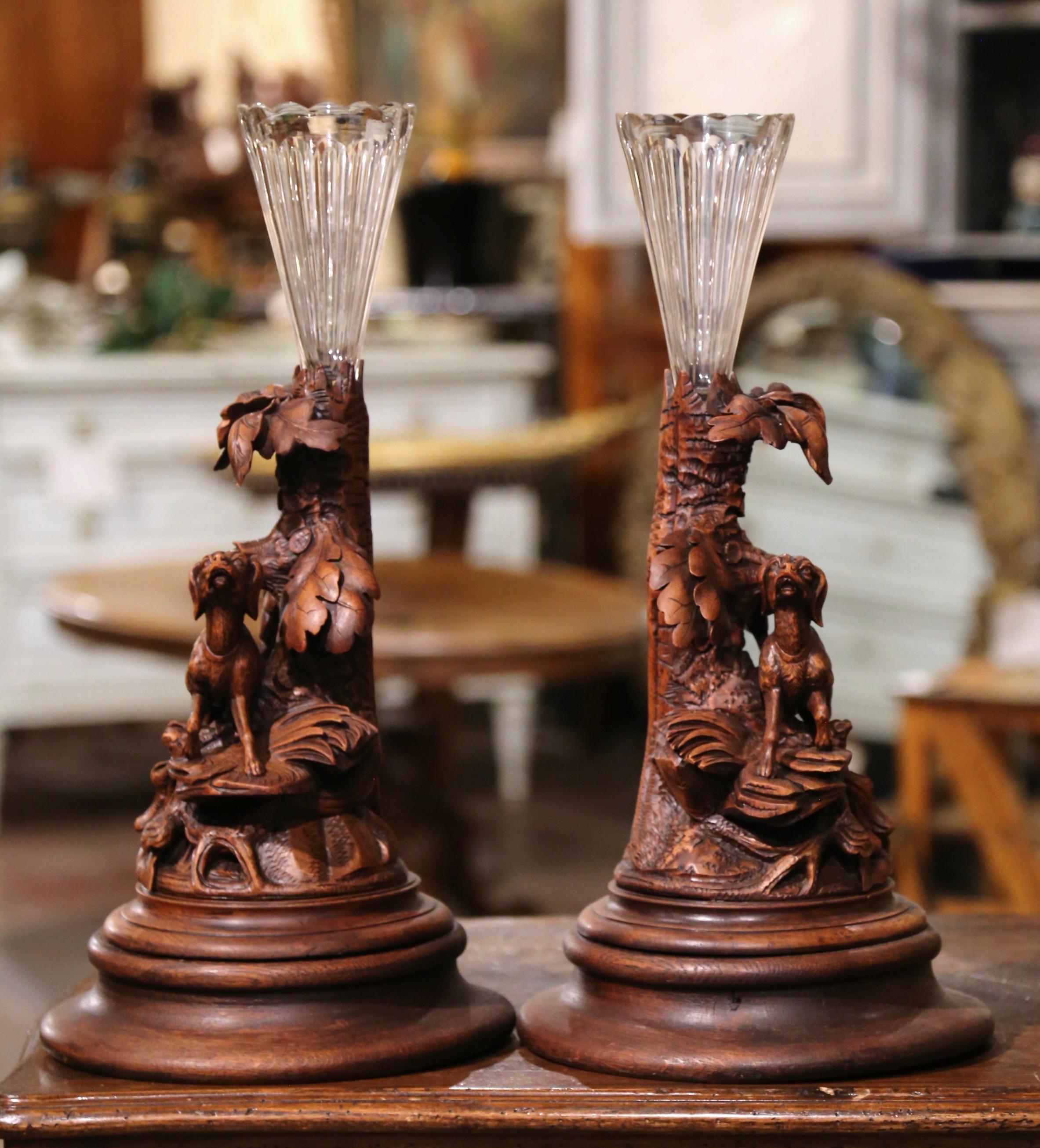 Pair of 19th Century French Black Forest Crystal Vases with Dog Sculptures  For Sale 5