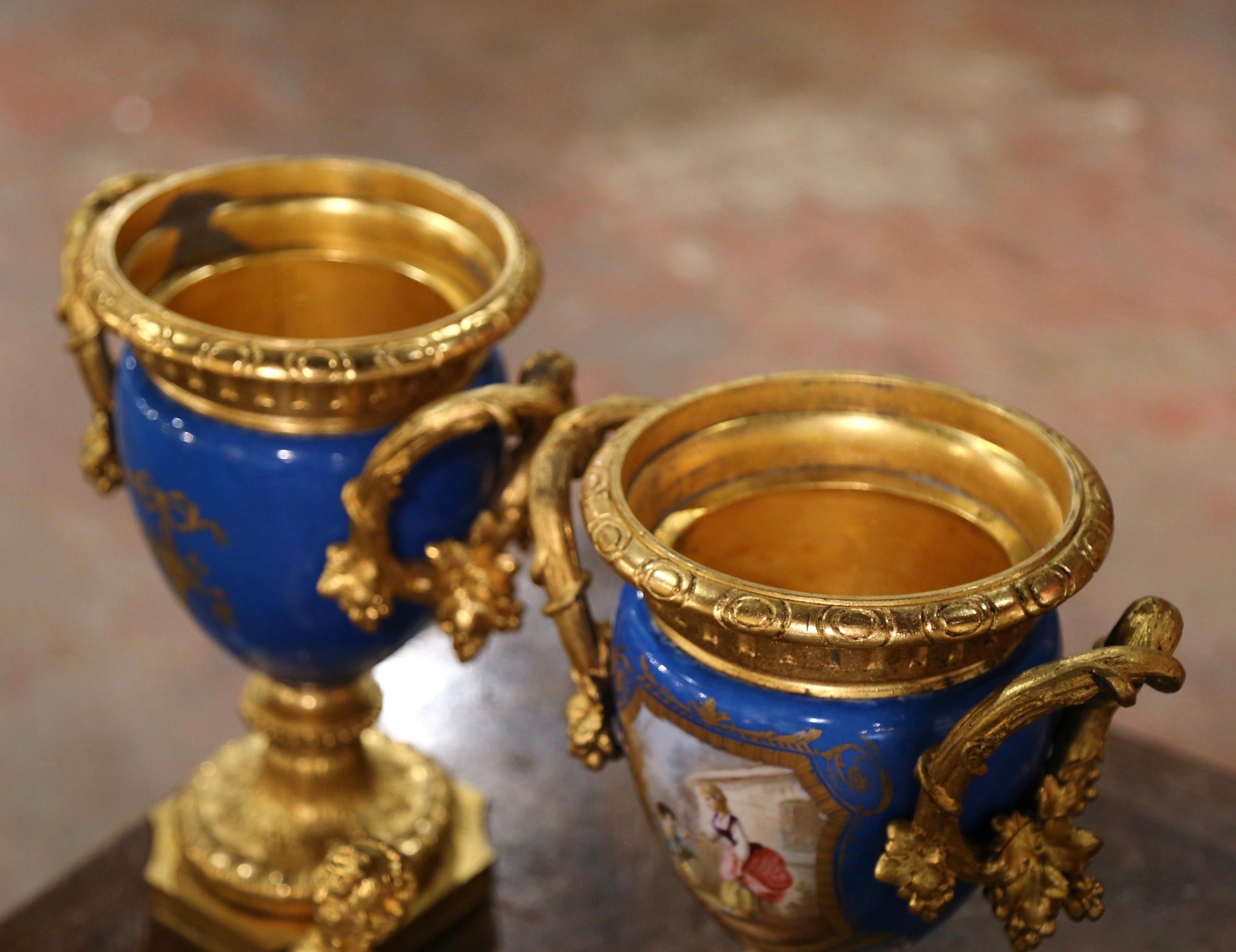 Pair of 19th Century French Blue Porcelain and Gilt Bronze Sèvres Urns Vases For Sale 9