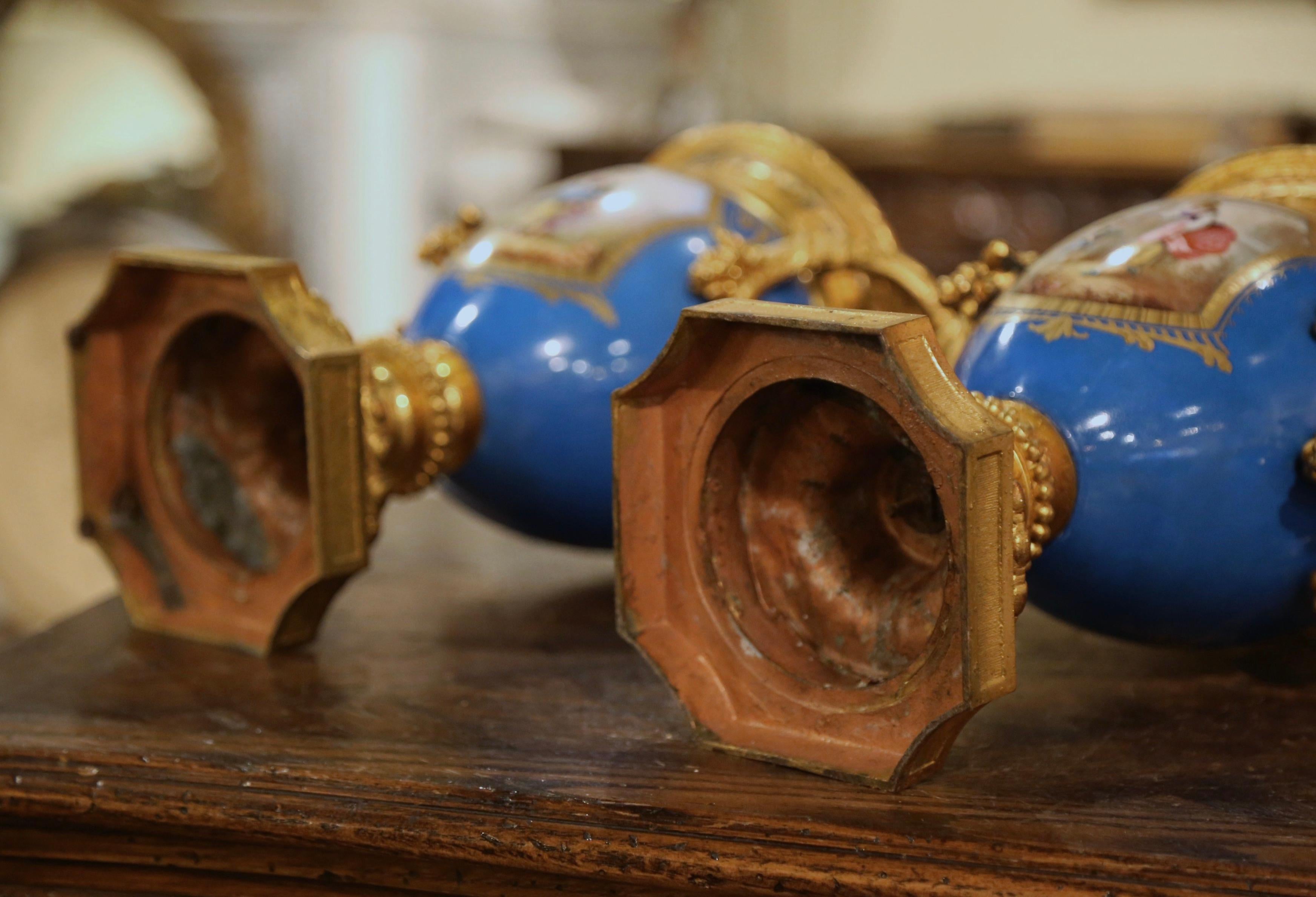 Pair of 19th Century French Blue Porcelain and Gilt Bronze Sèvres Urns Vases For Sale 12