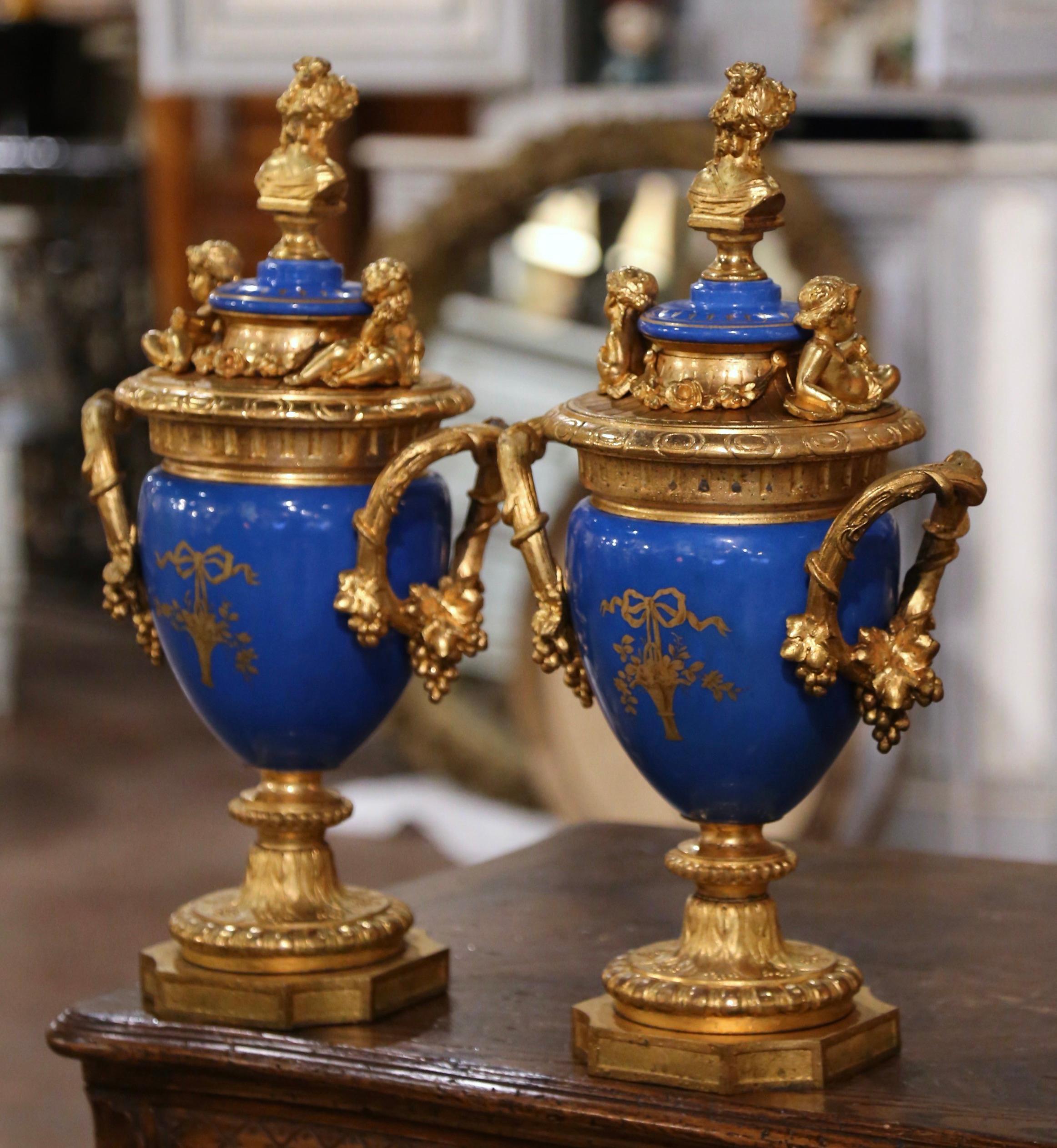 Pair of 19th Century French Blue Porcelain and Gilt Bronze Sèvres Urns Vases For Sale 6