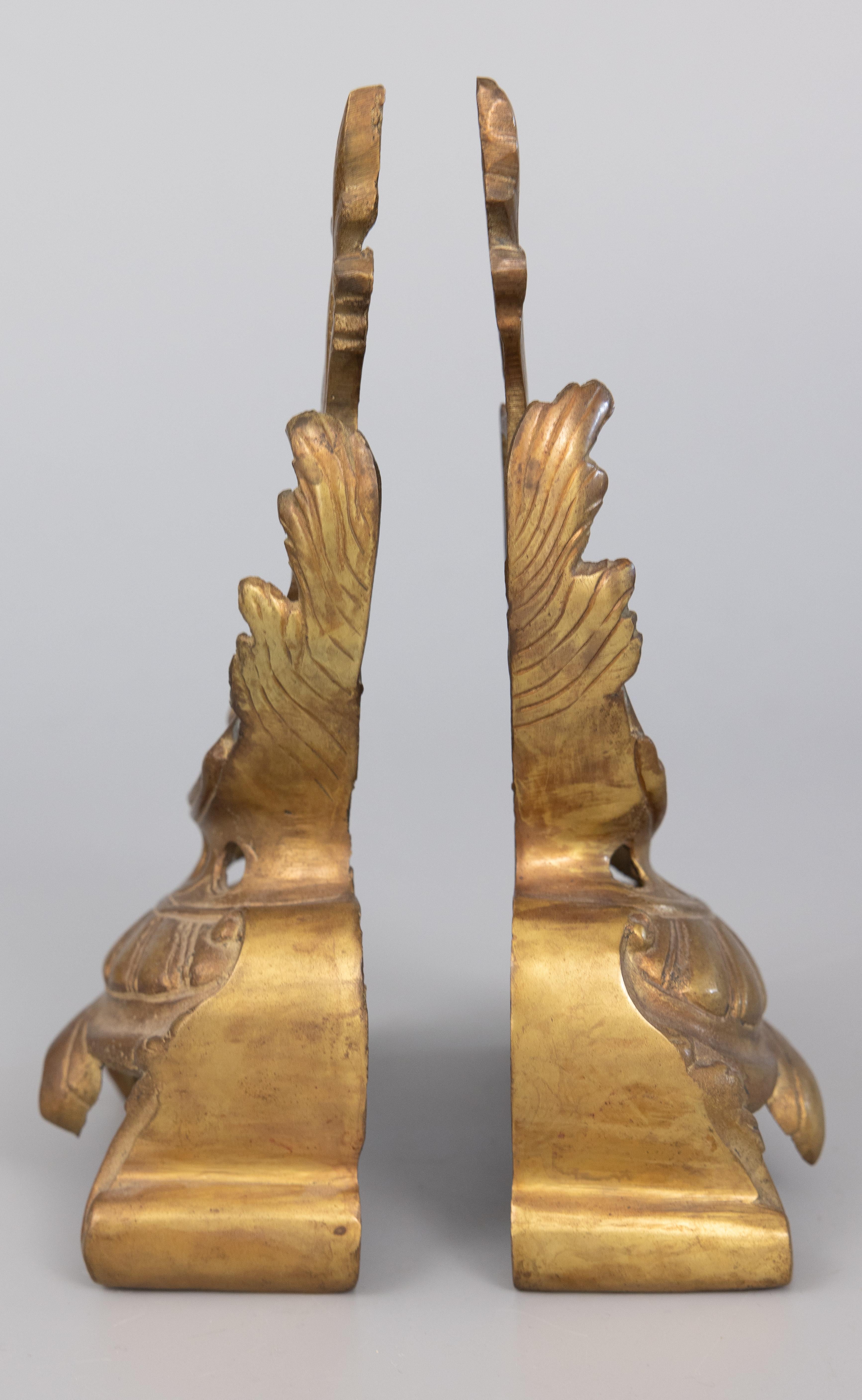 Pair of 19th Century French Brass Acanthus Leaf Mantel Ornaments Bookends In Good Condition For Sale In Pearland, TX
