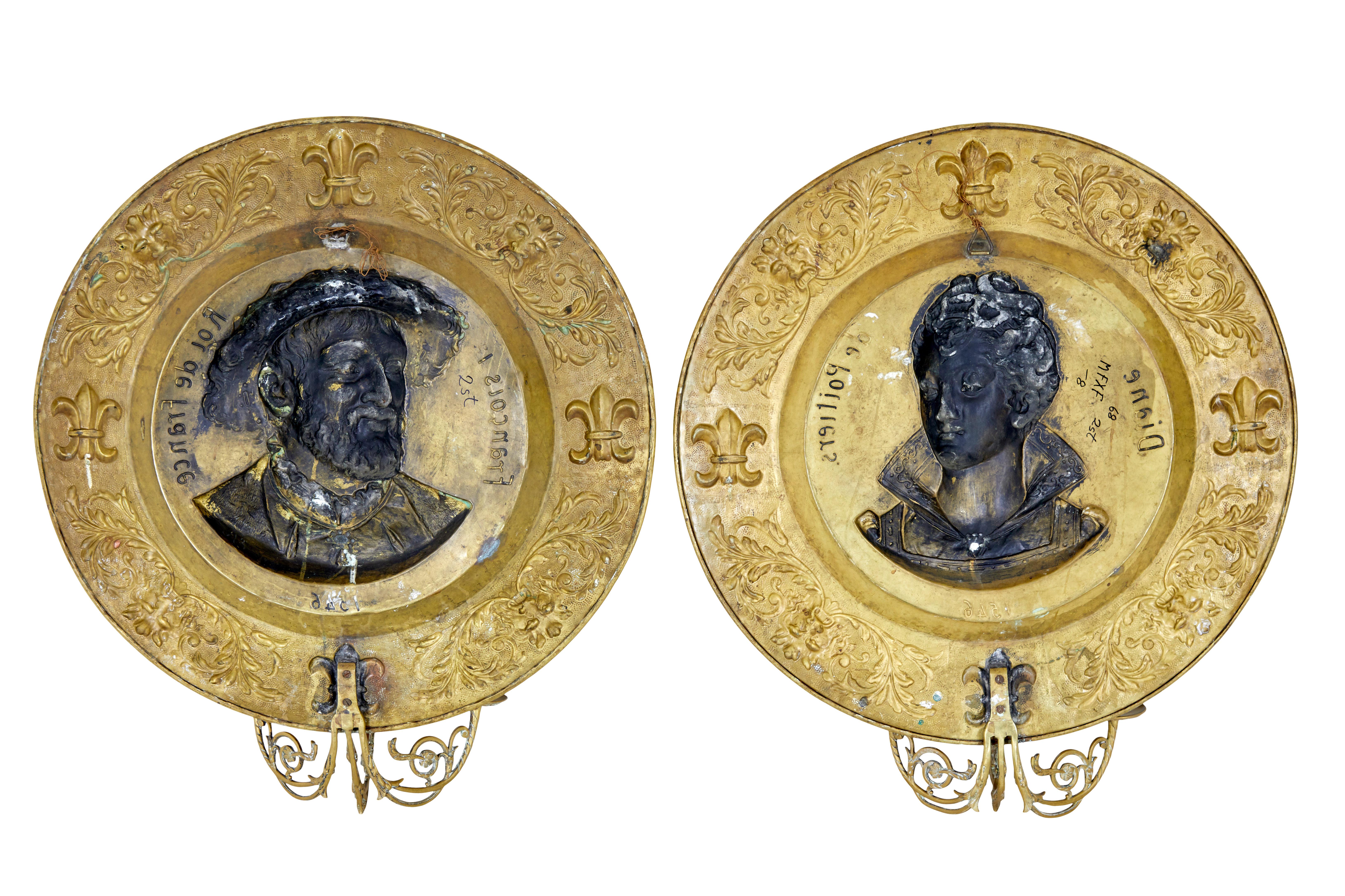 Pair of 19th century French brass sconces For Sale 1