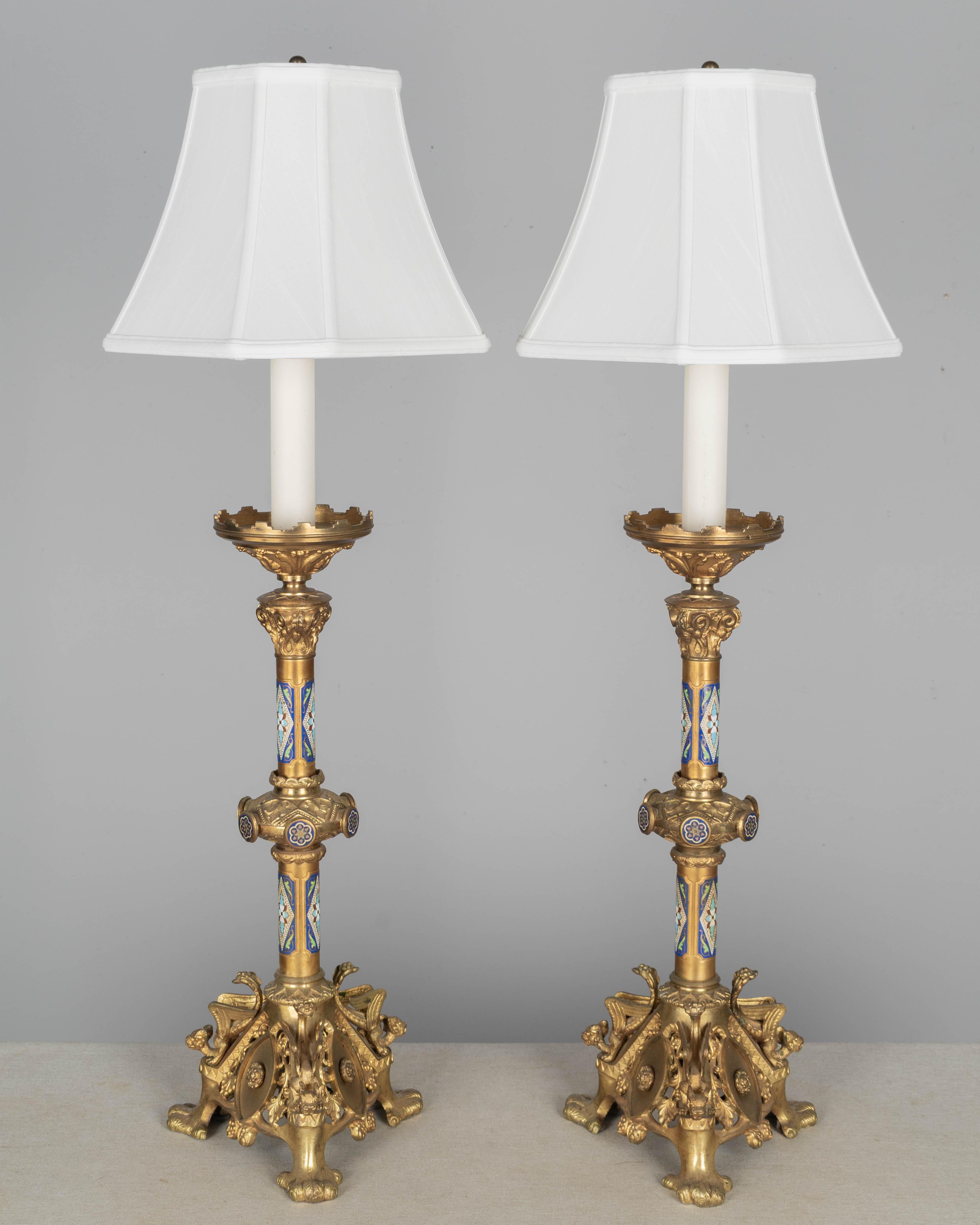 Barocco Coppia di lampade a candeliere in bronzo francesi del XIX secolo in vendita