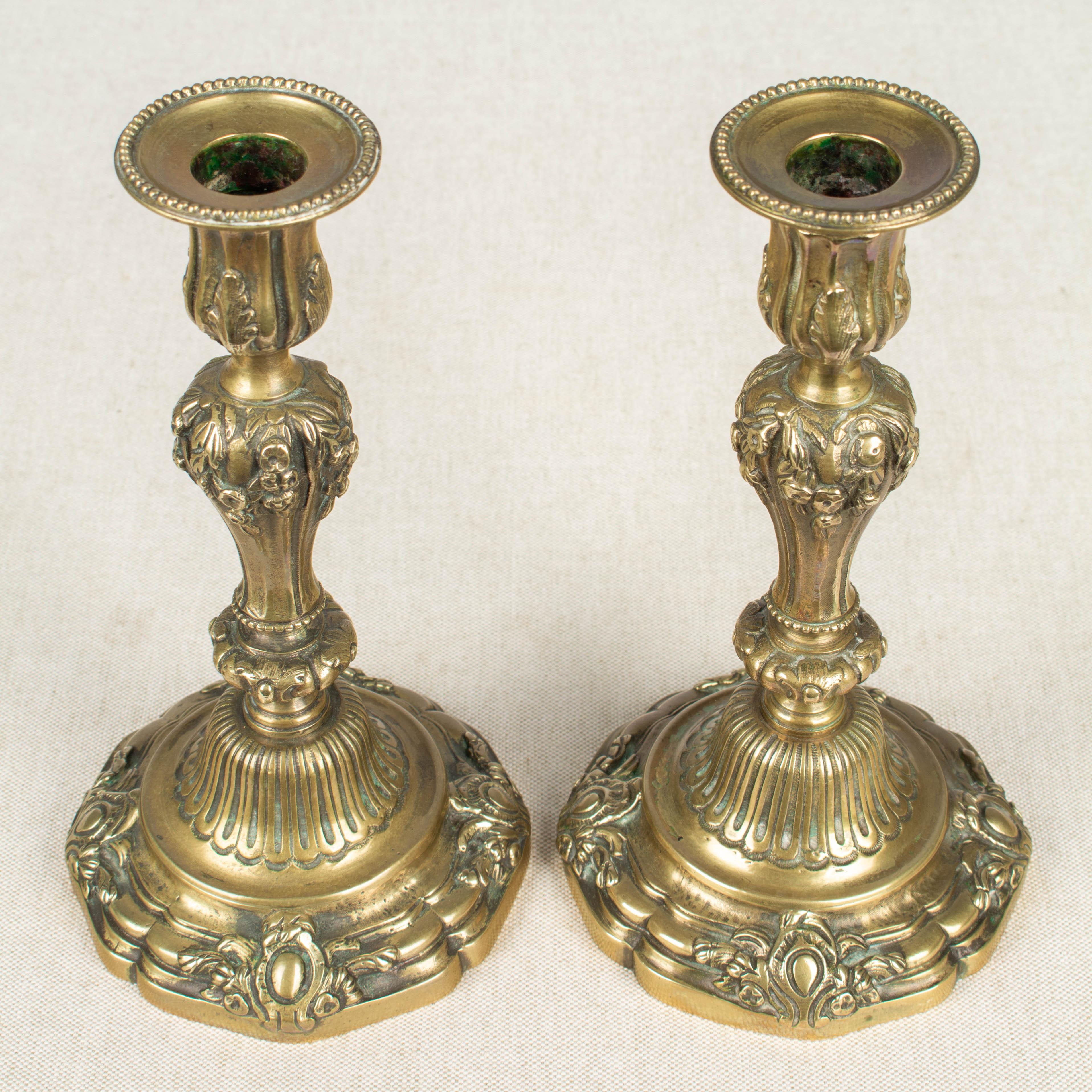 Pair of 19th Century French Bronze Candlesticks In Good Condition In Winter Park, FL