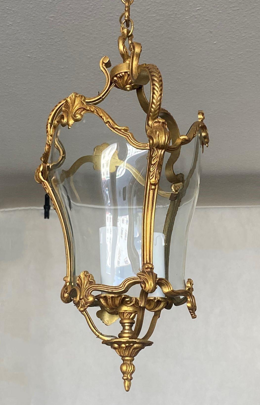 Pair of  French Art Deco Arched Crystal Gilt Bronze Three-Light Lanterns 6