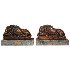 Pair of 19th Century French Bronze Lions Bookends on Marble Signed J. Moigniez