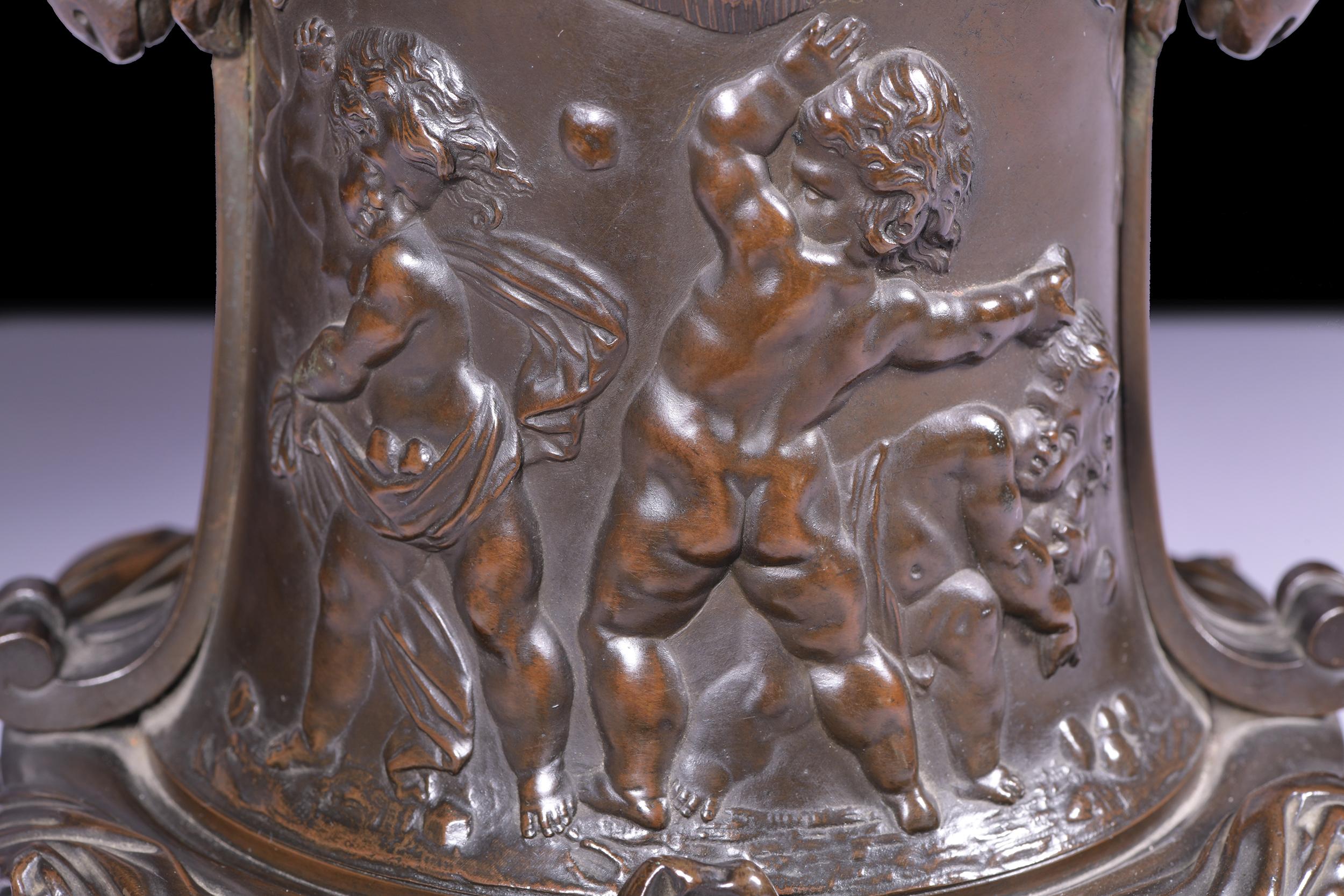 XIXe siècle Paire de lampes françaises du 19ème siècle en bronze et marbre en vente