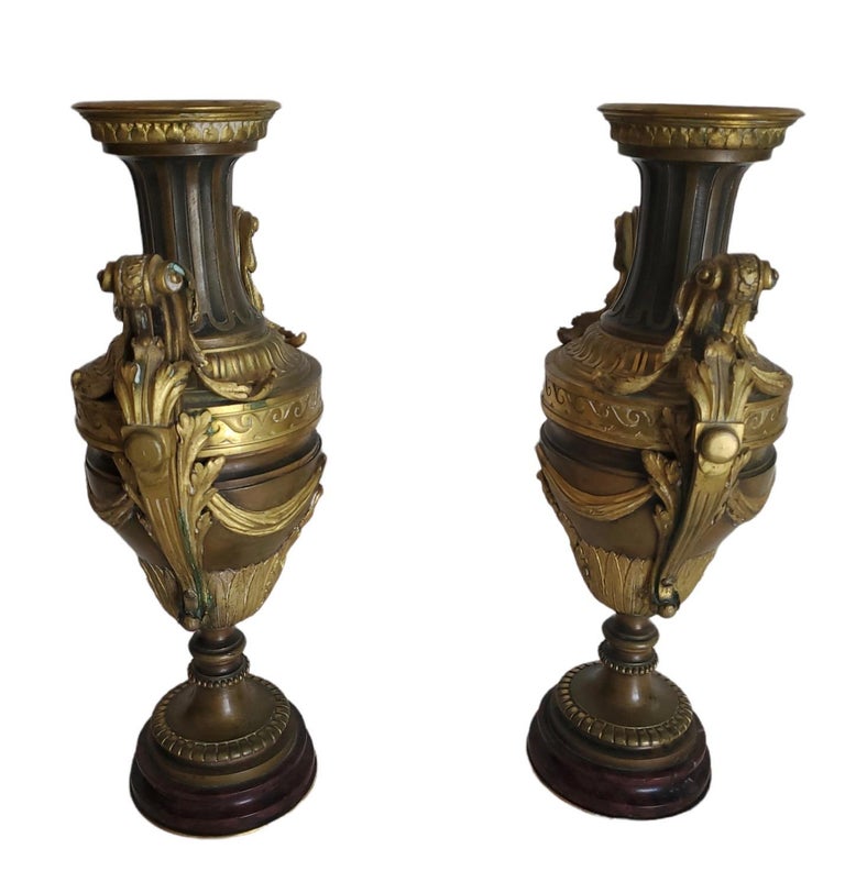 Pair of 19th Century French Bronze Urns For Sale at 1stDibs