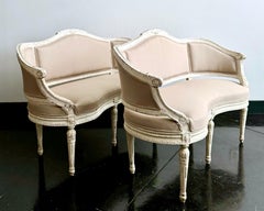 Paire de canapés français du 19ème siècle de style Louis XVI