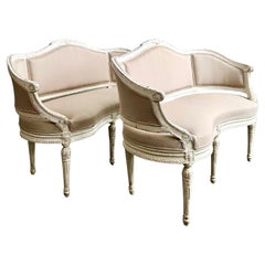 Paire de canapés français du 19ème siècle de style Louis XVI