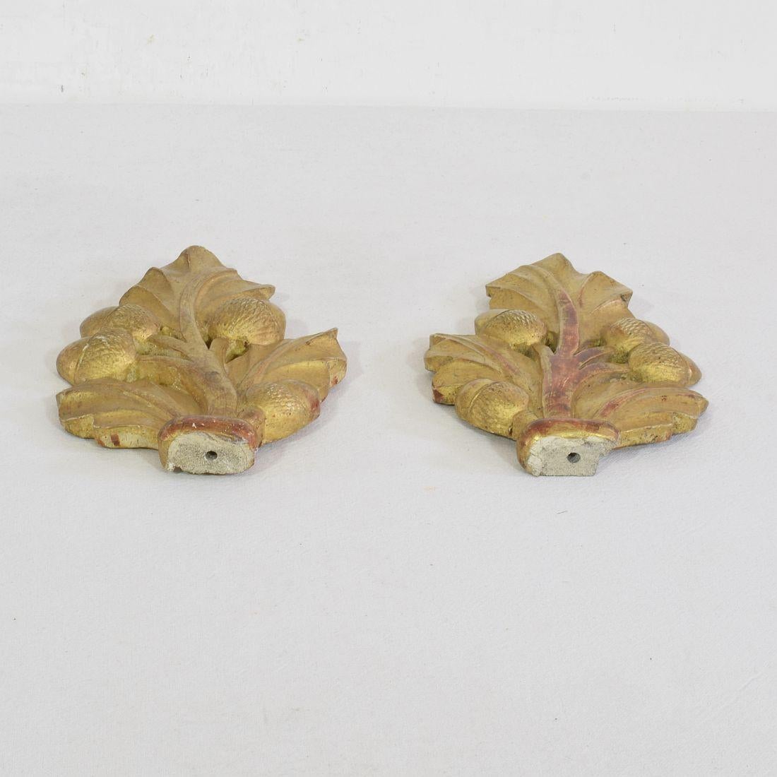 Pair of 19th Century French Carved Giltwood Ornaments 7