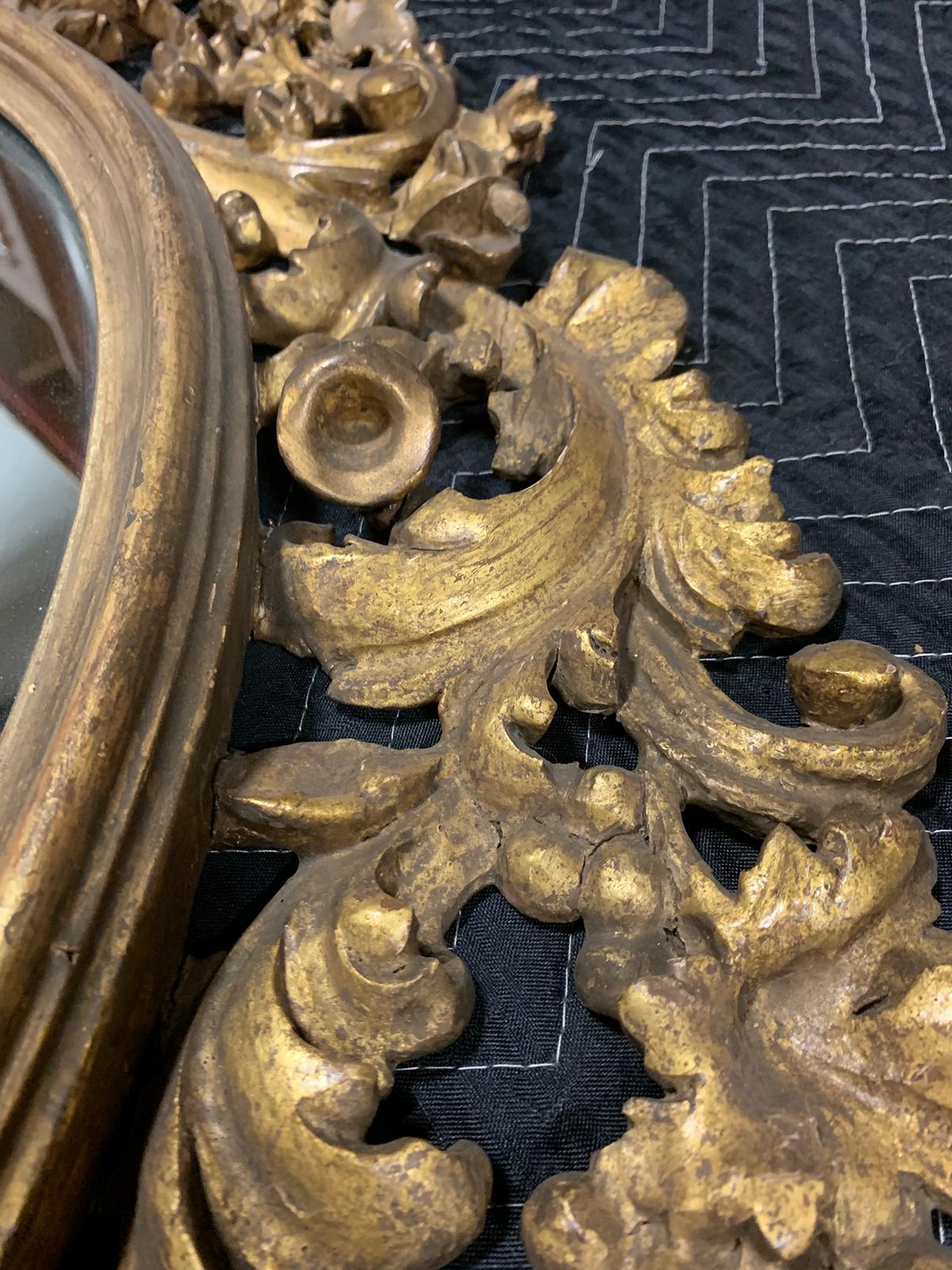 Pair of 19th Century English Carved Giltwood Oval Mirrors For Sale 6