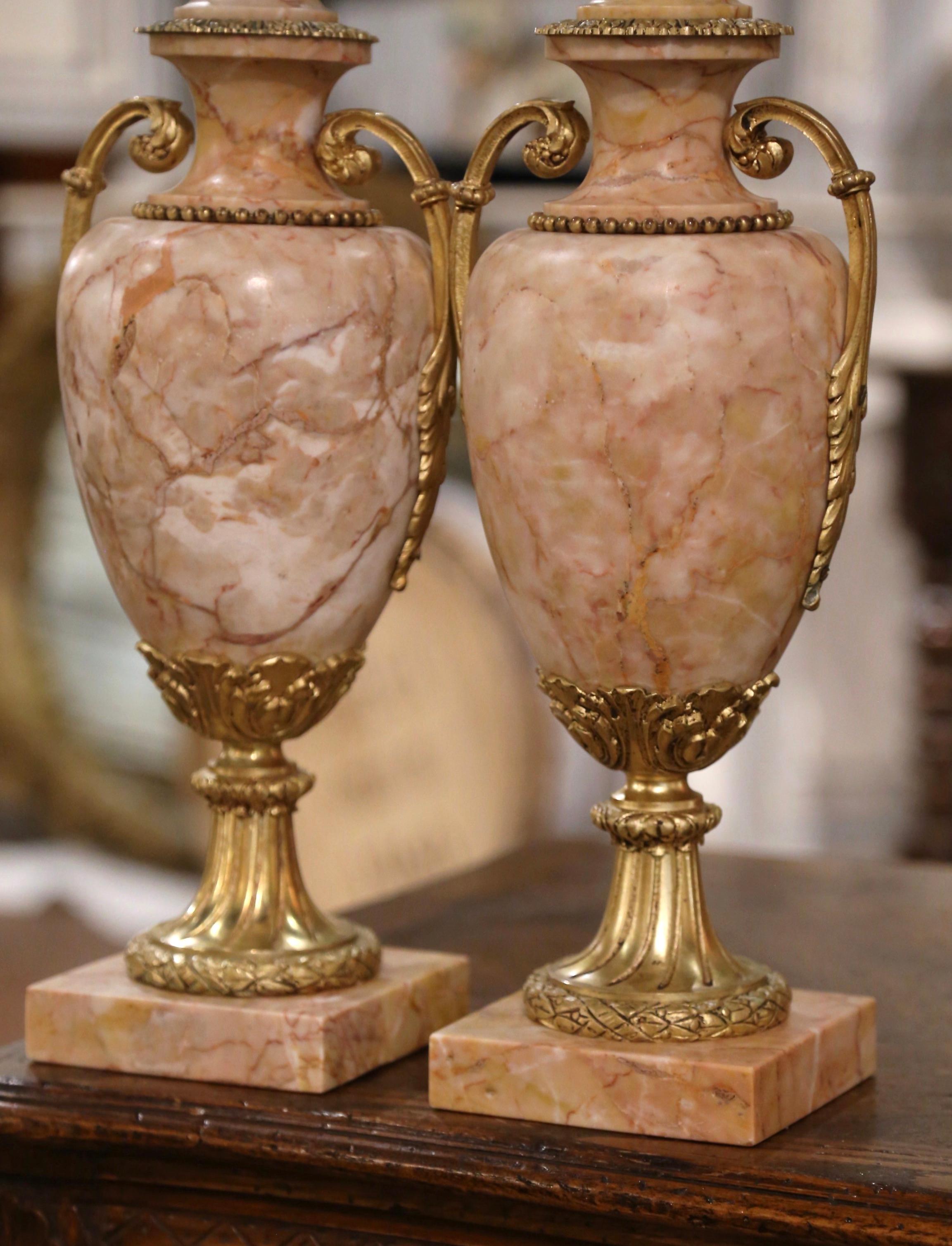 Neoclassical Pair of 19th Century French Carved Marble and Gilt Bronze Covered Cassolettes