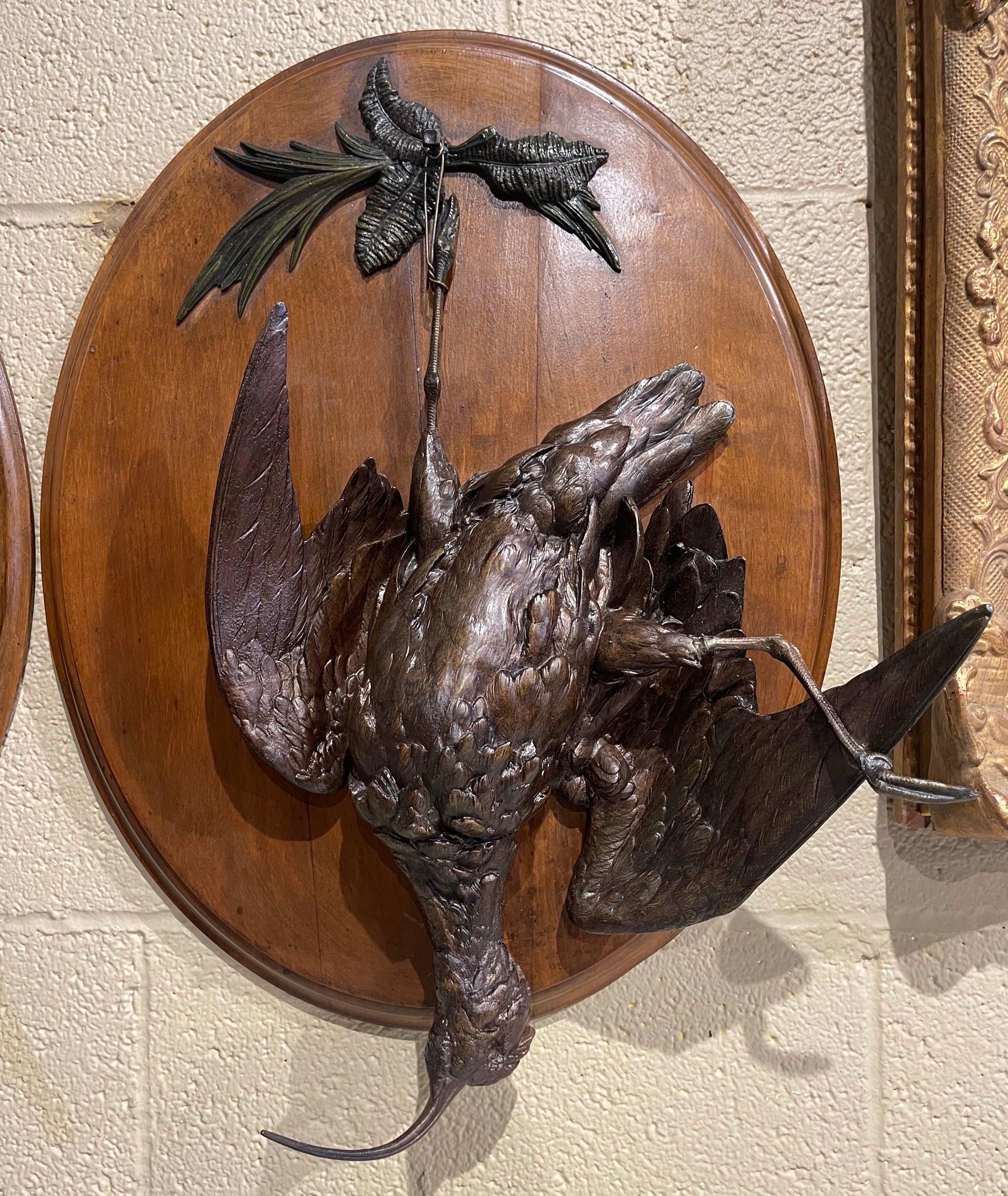 Pair of 19th Century French Carved Spelter Bird Wall Trophies on Walnut Plaques In Excellent Condition In Dallas, TX