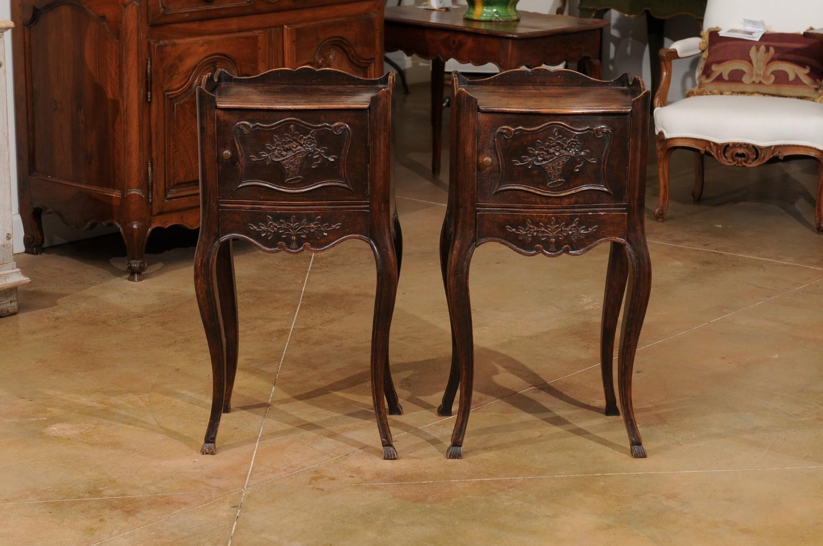 Pair of 19th Century French Carved Walnut Bedside Tables with Doors and Drawers 9