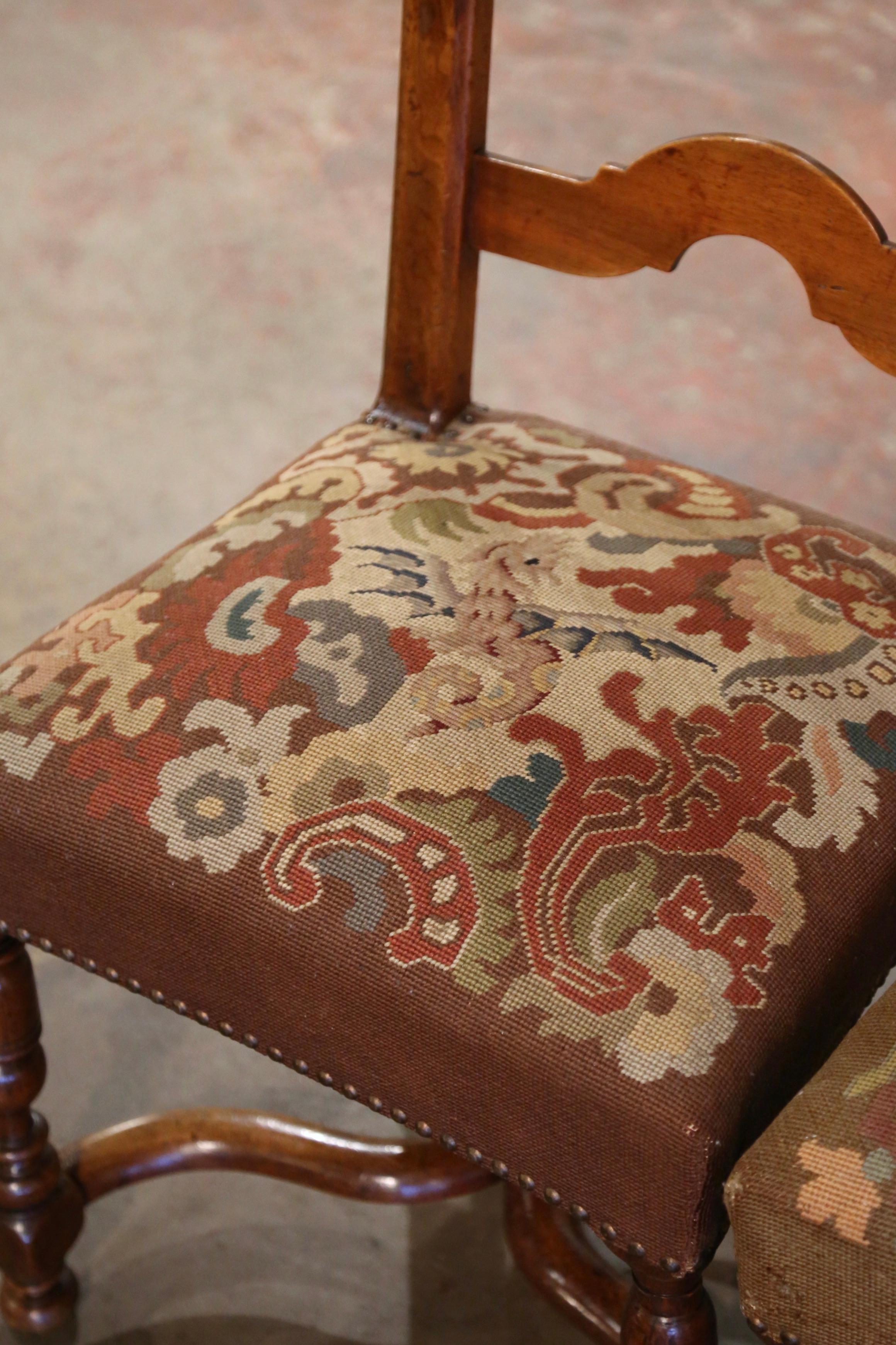 Tapestry Pair of 19th Century French Carved Walnut Chairs with Needlepoint Upholstery For Sale