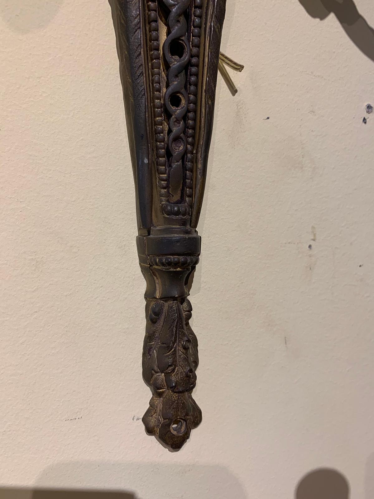 Pair of 19th Century French Continental Bronze Sconces For Sale 4