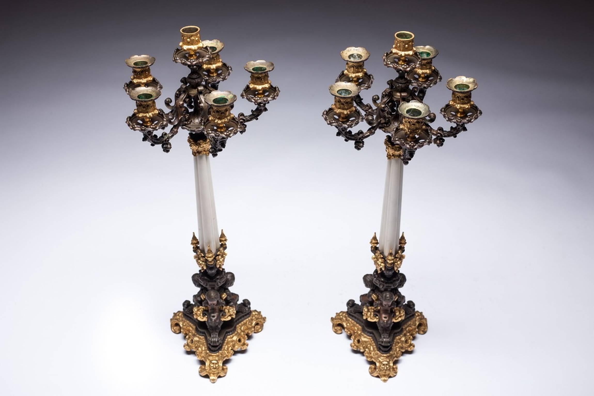 Pair of 19th Century French Empire Bronze and Ormolu Candelabra In Excellent Condition For Sale In Vilnius, LT