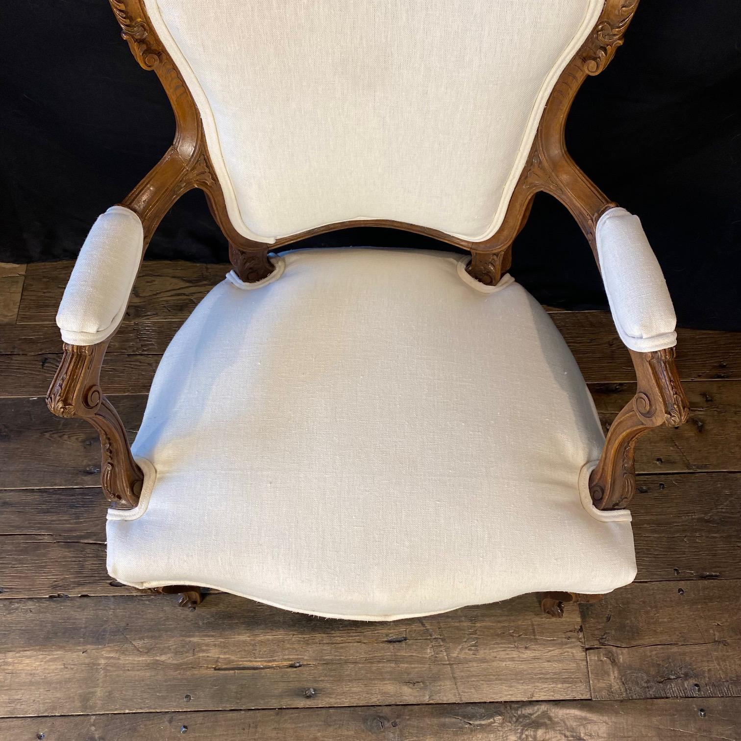 Pair of 19th Century French Exquisitely Carved Louis XV Arm Chairs For Sale 3