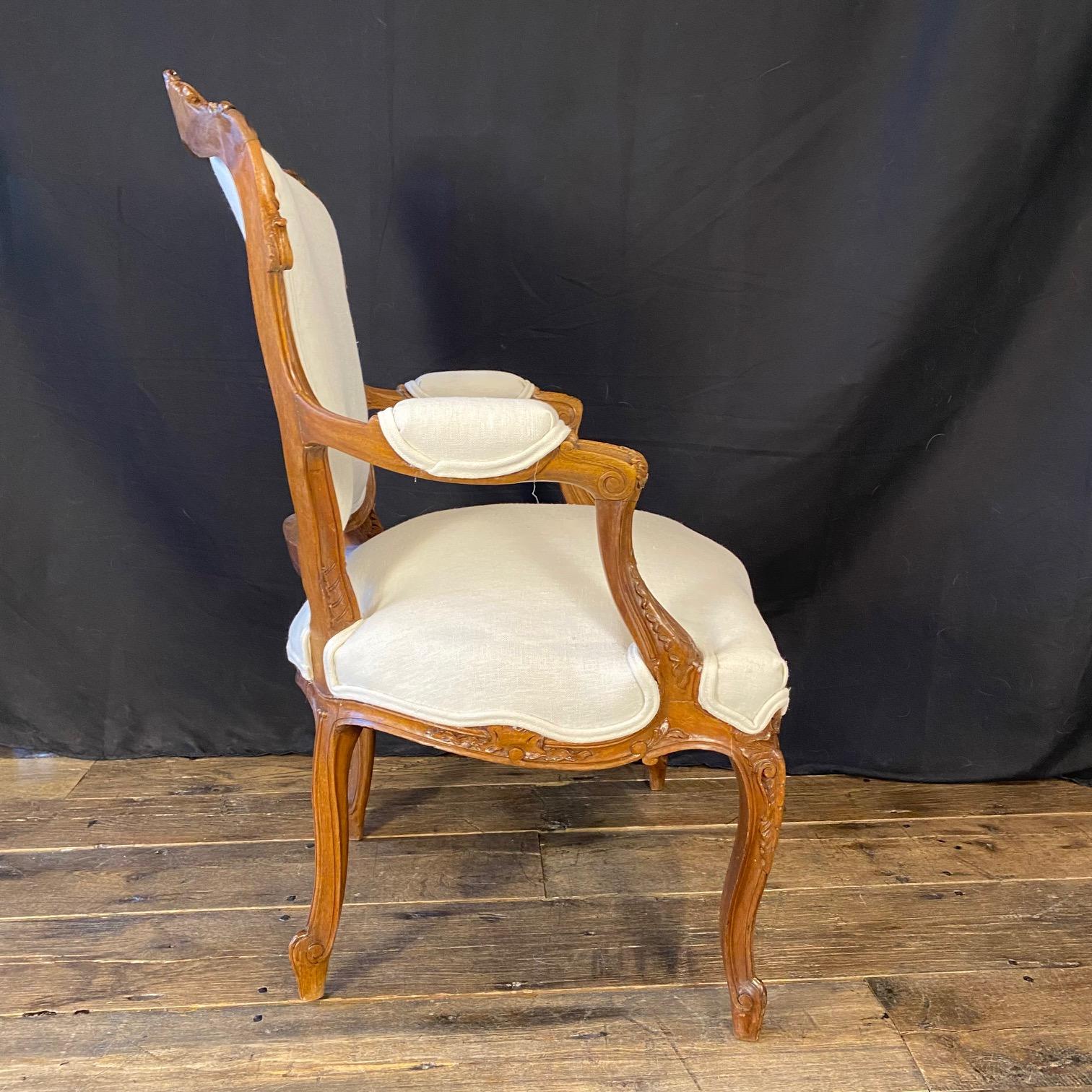 Pair of 19th Century French Exquisitely Carved Louis XV Arm Chairs For Sale 5