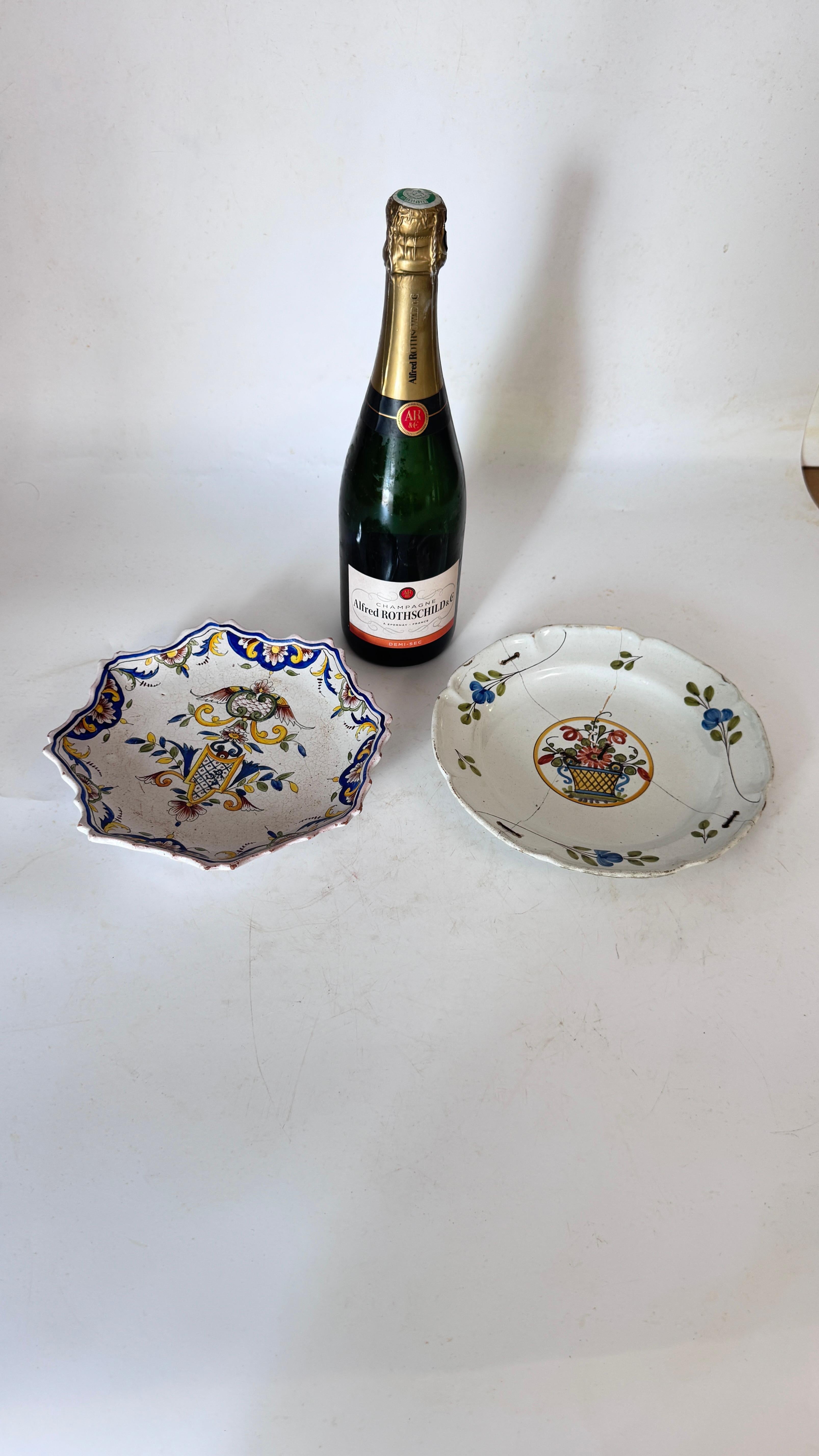 Pair of 19th-Century French Faience Plates – Hand-Painted Rouen Style – Blue, Yellow & Rust Tones – Authentic Antique

Description:
This is a pair of antique French faience plates, dating from the 19th century. Each plate showcases beautiful
