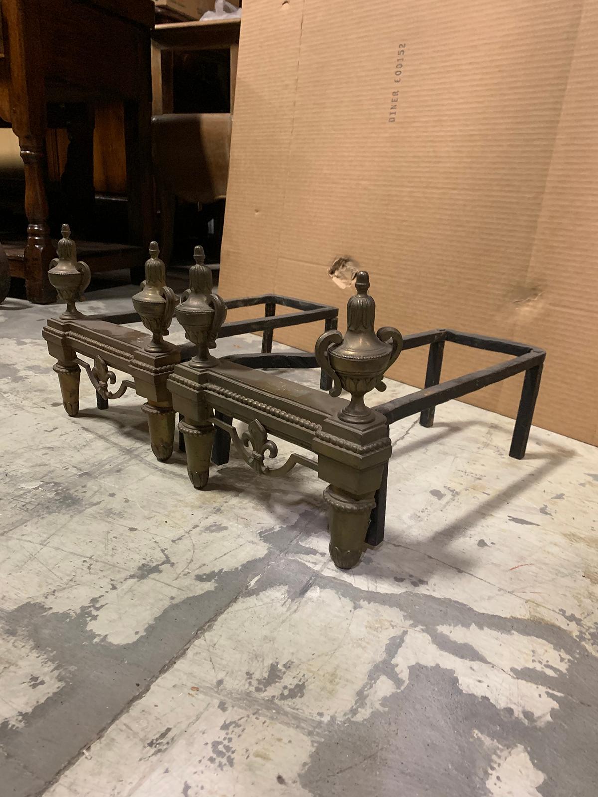 Pair of 19th Century French Fireplace Brass Chenets In Good Condition For Sale In Atlanta, GA