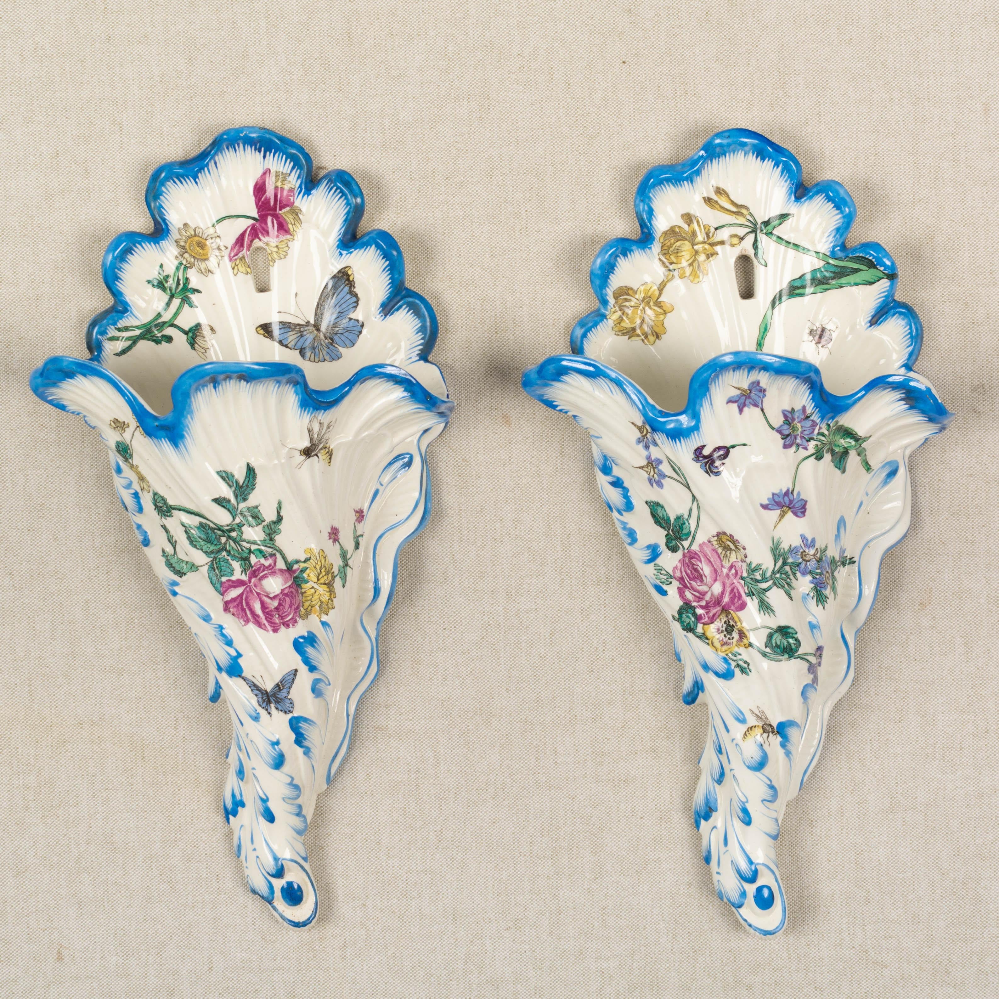 Louis XV Pair of 19th Century French Gien Faience Wall Pockets For Sale