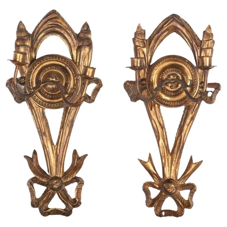 Pareja de candelabros dorados franceses del siglo XIX