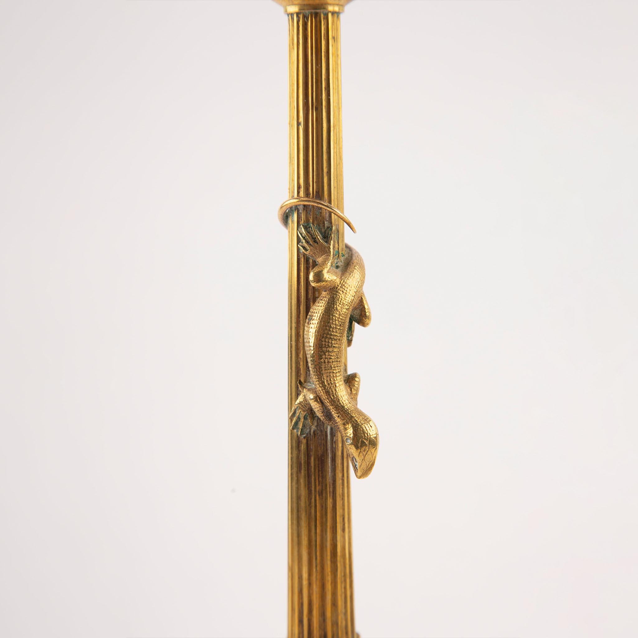 Coppia di candelieri francesi in bronzo dorato 